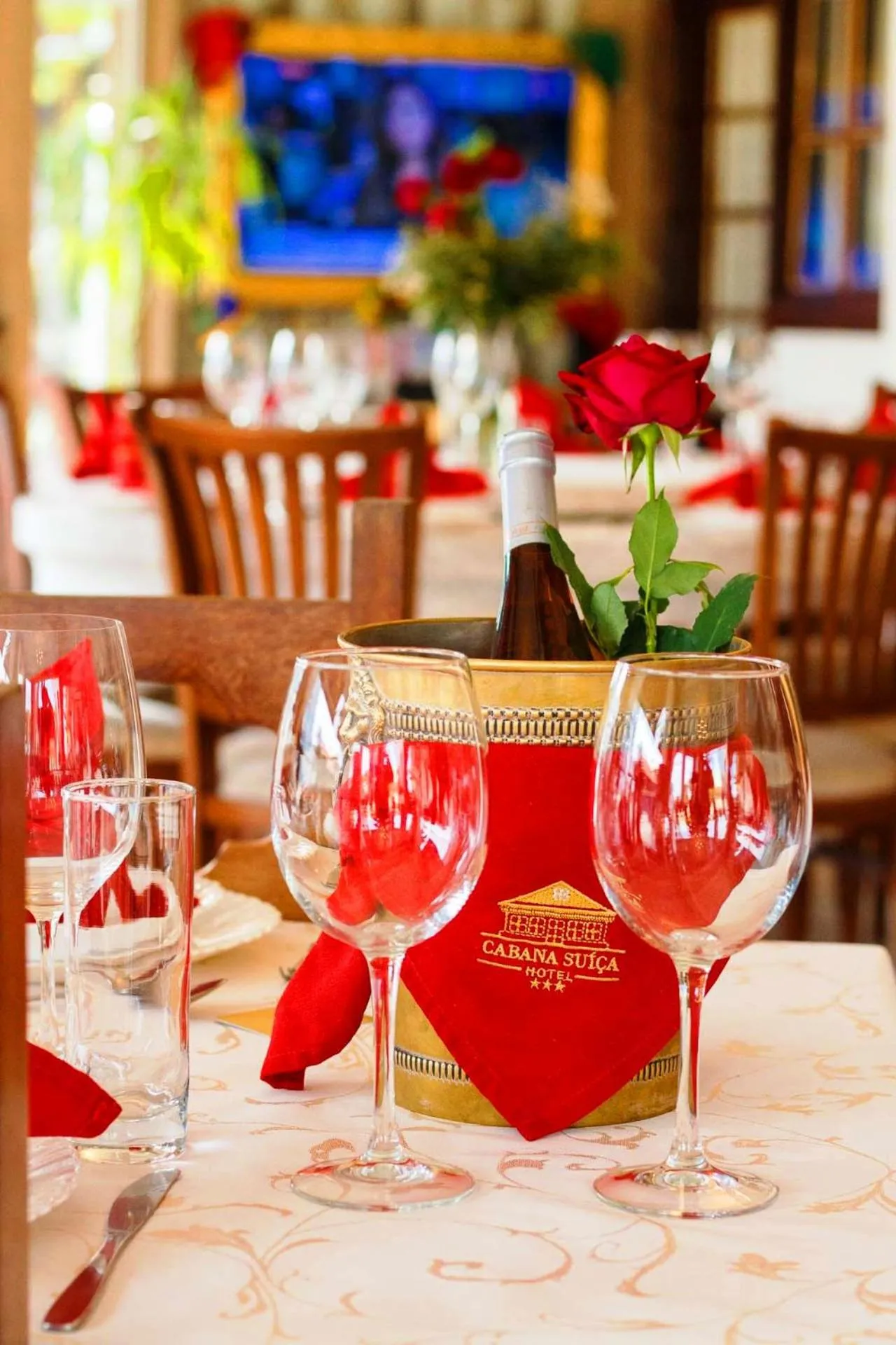 Restaurant/places to eat in Hotel Cabana Suiça