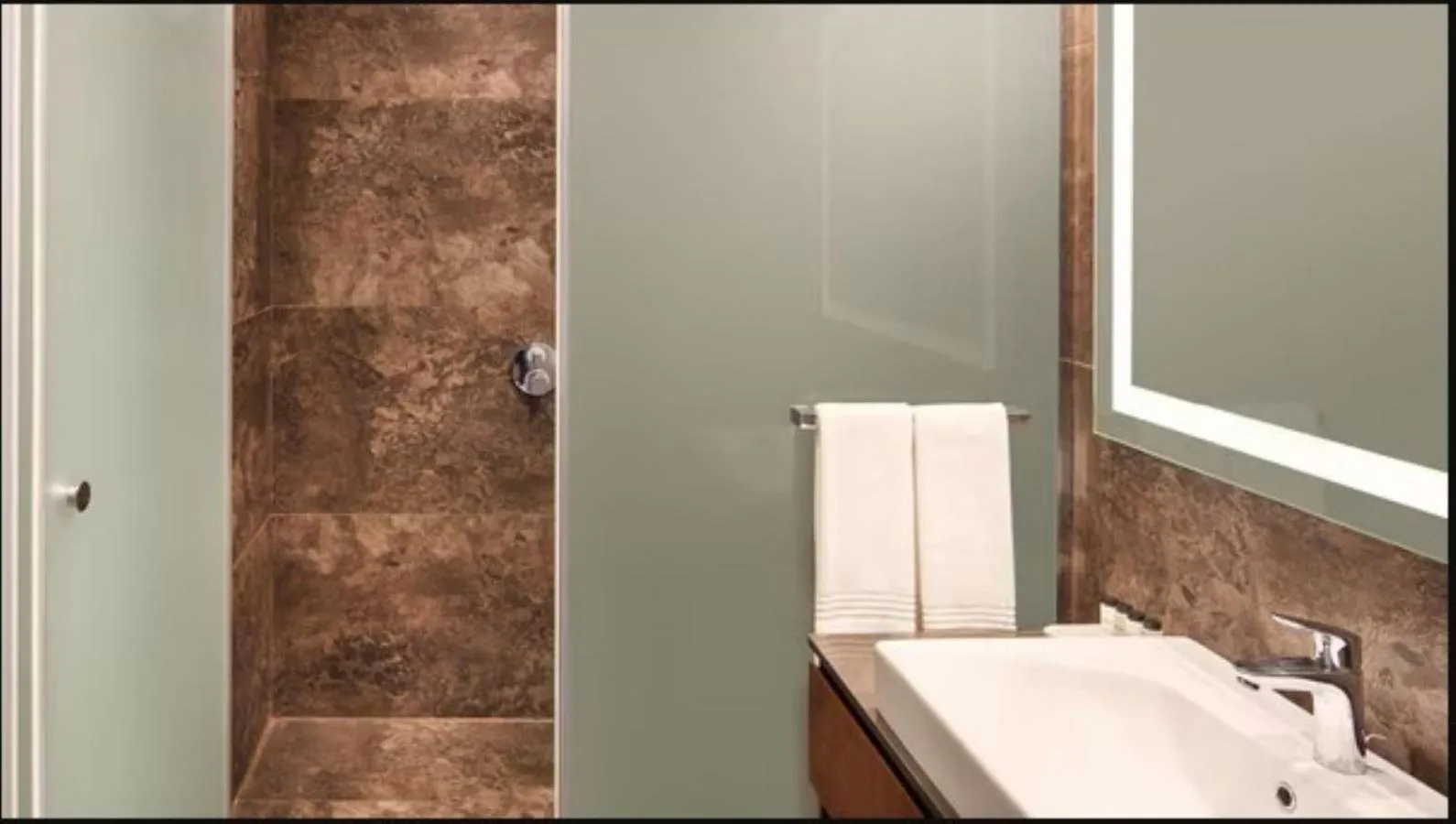 Bathroom in Sheraton Grand Istanbul Atasehir