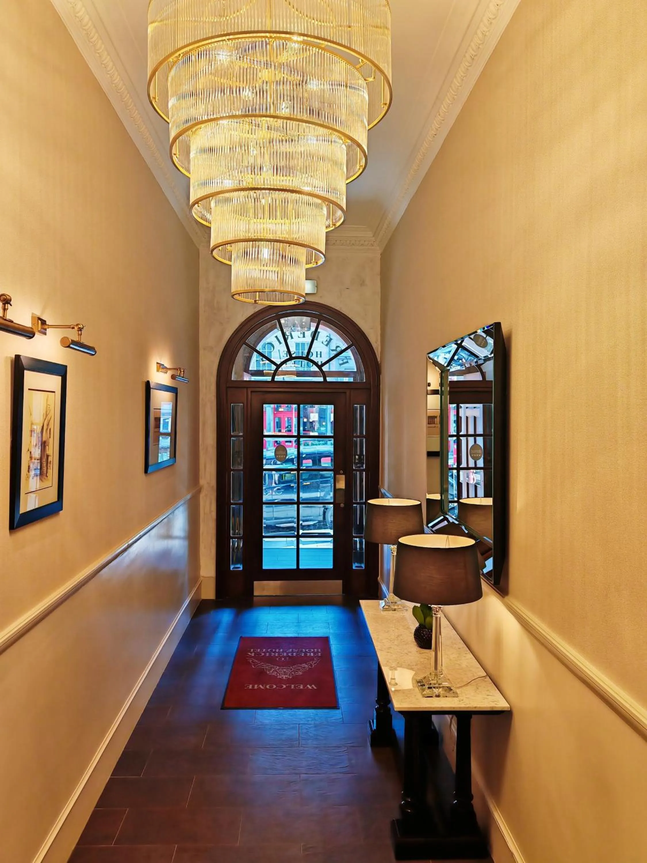 Entertainment in Frederick House Hotel