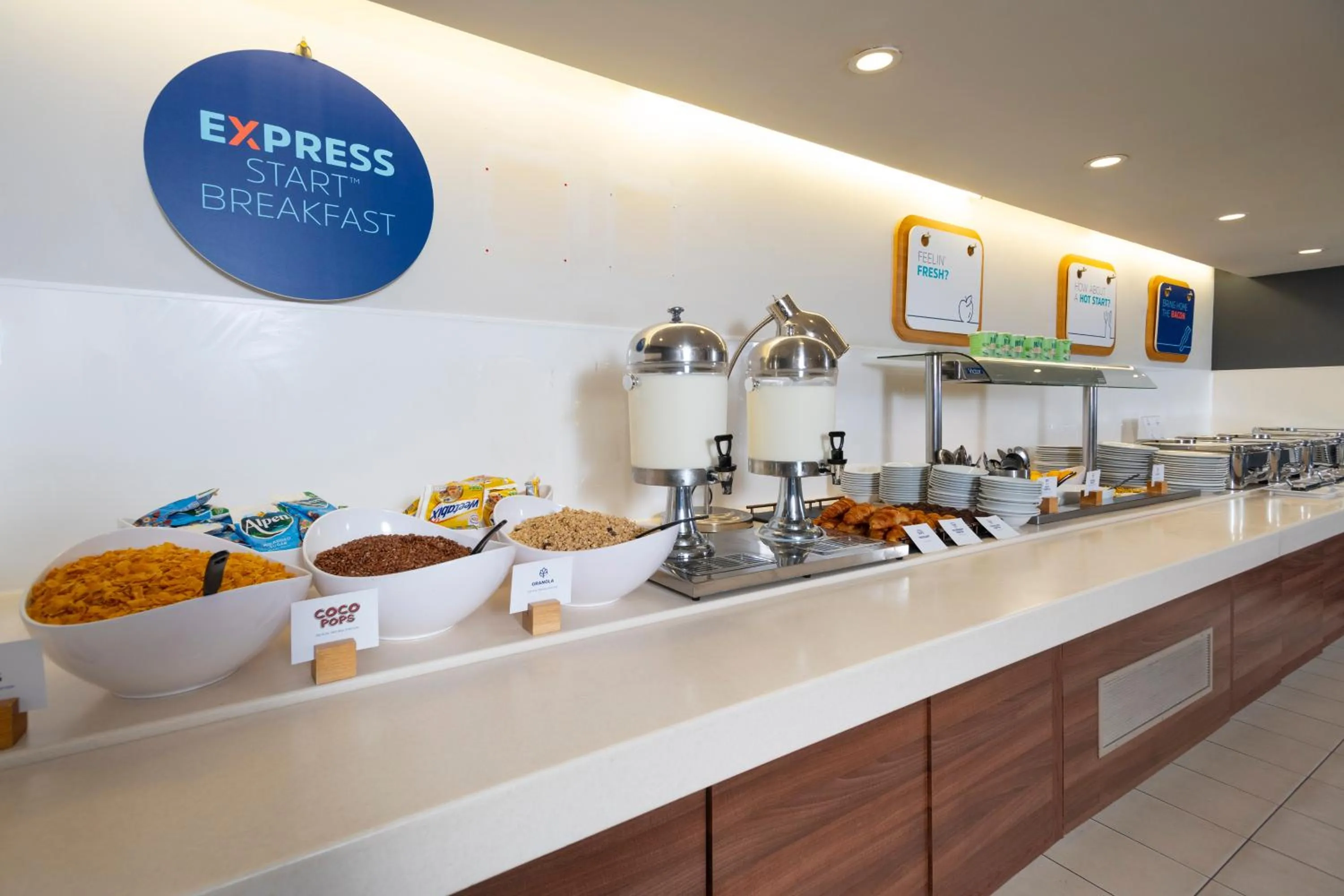 Breakfast in Holiday Inn Express Exeter East by IHG