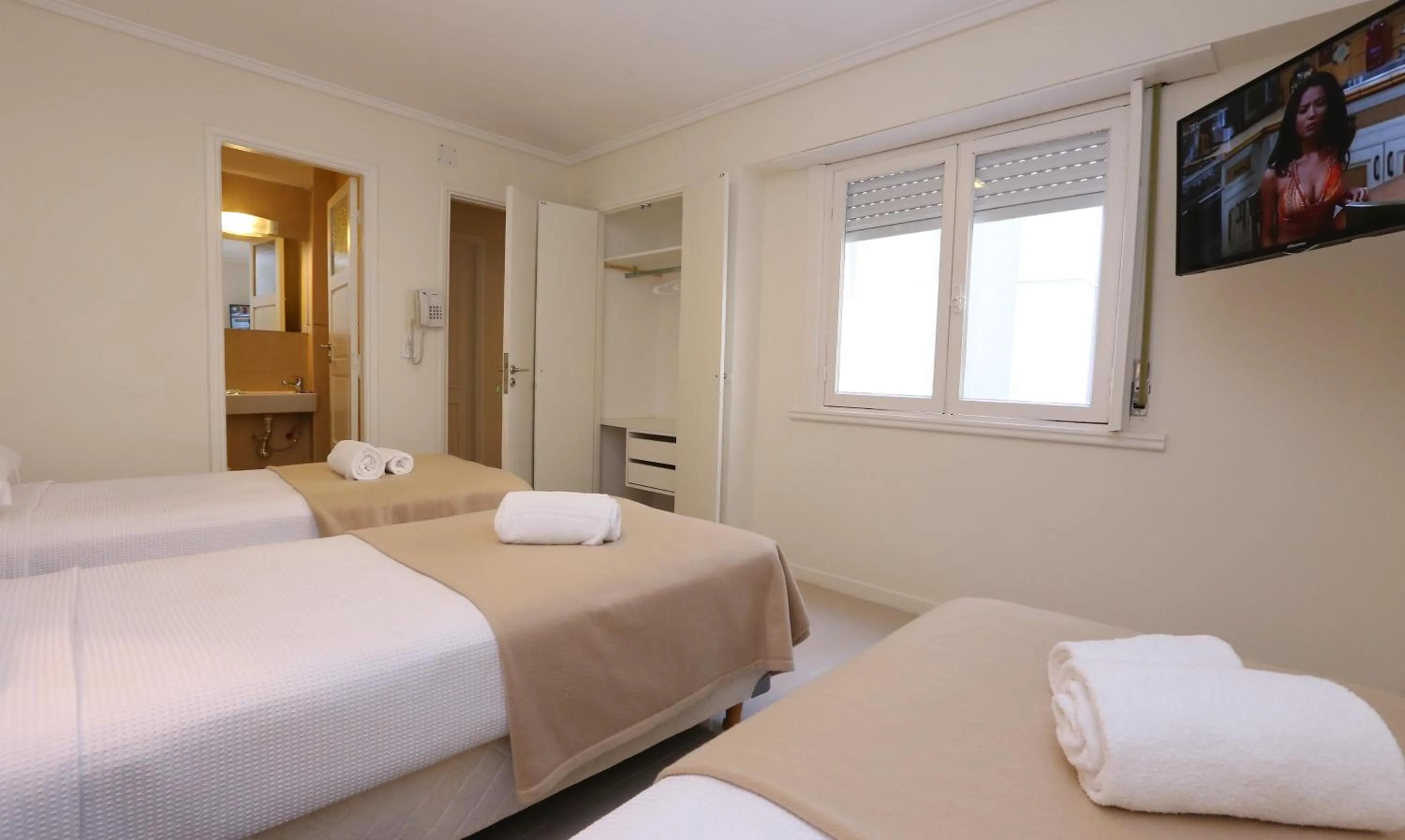 Decorative detail, Bed in Hotel Acqua