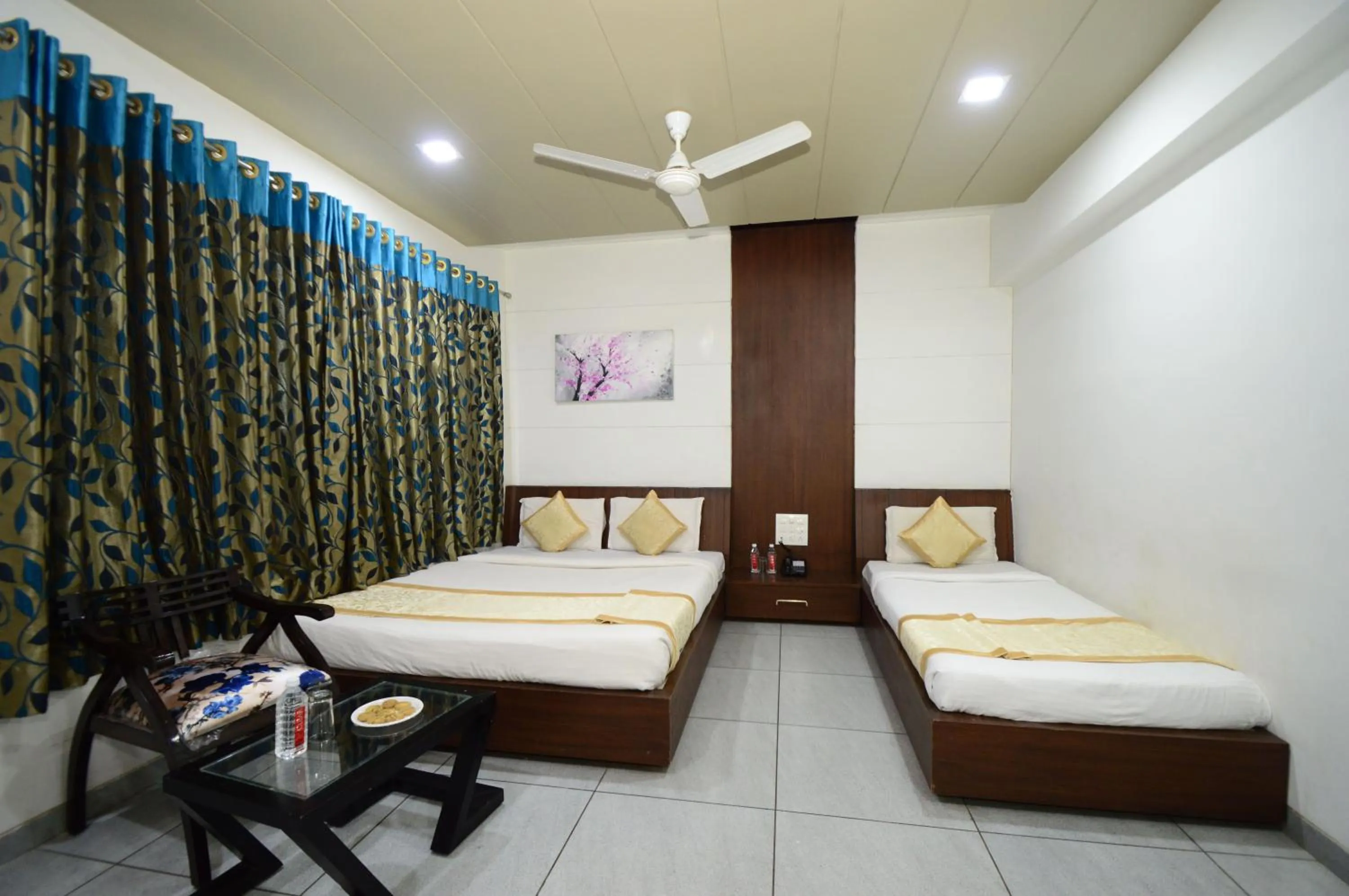 Bed in Shripriya-Nathdwara
