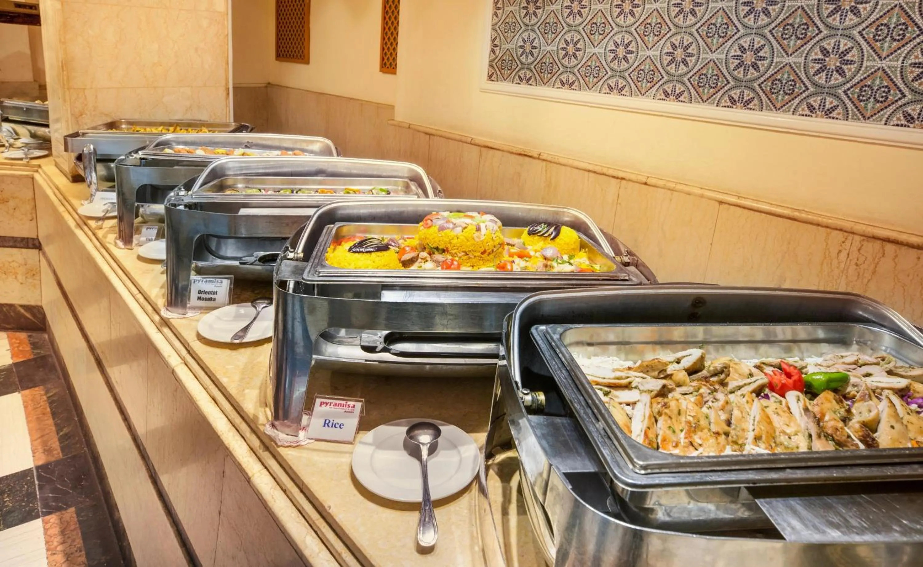 Restaurant/places to eat in Pyramisa Island Hotel Aswan