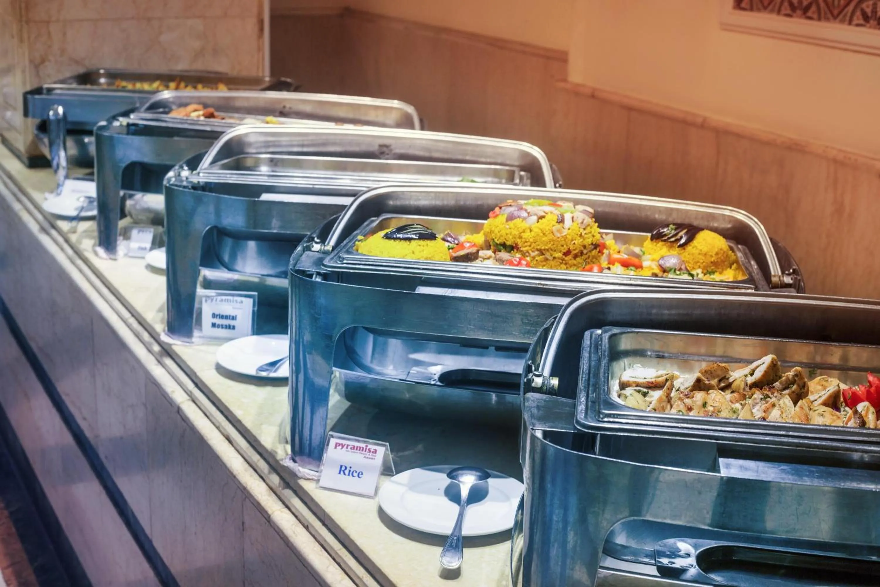 Restaurant/places to eat in Pyramisa Island Hotel Aswan