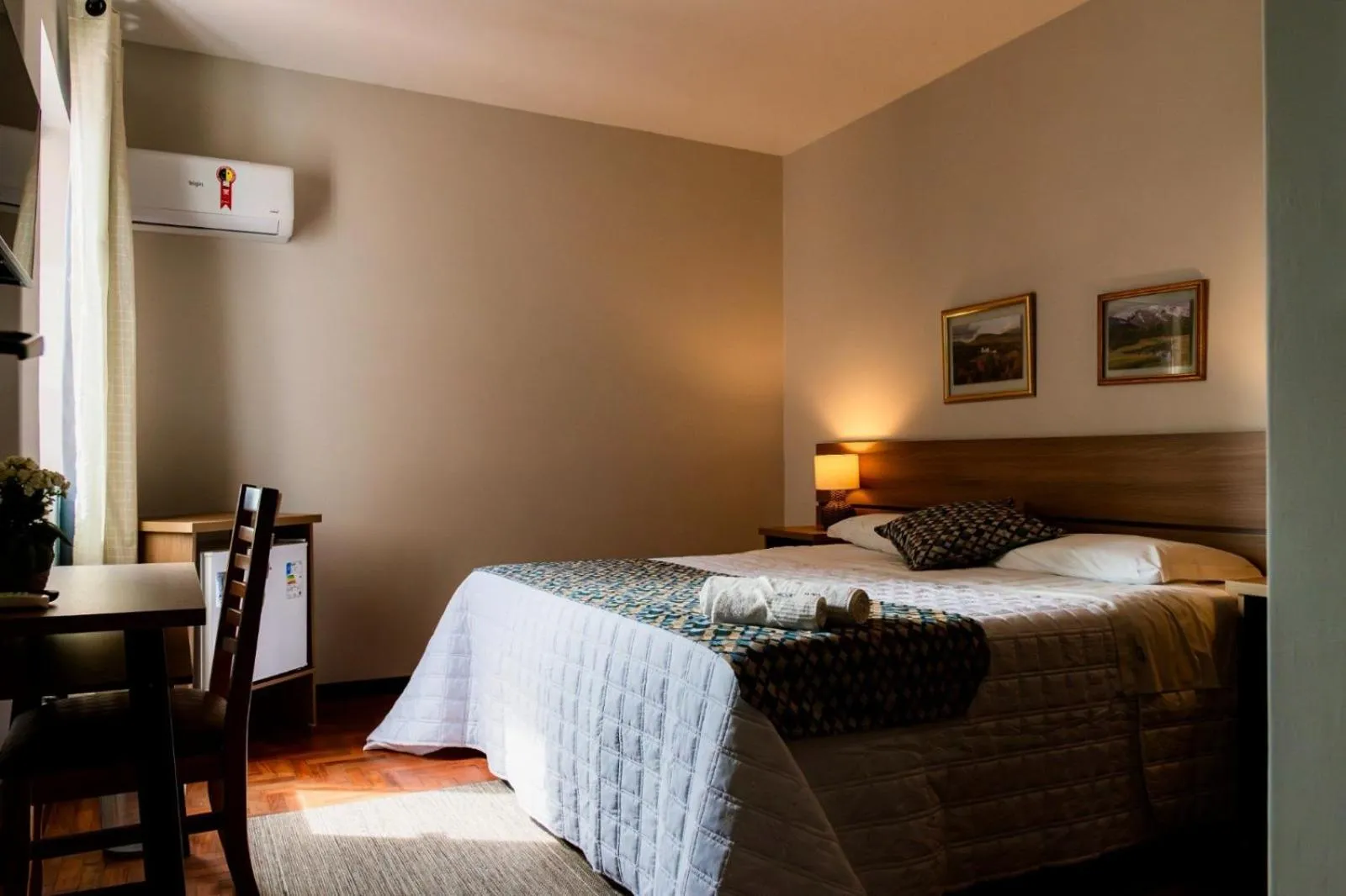 Bed in Hotel San Rafael