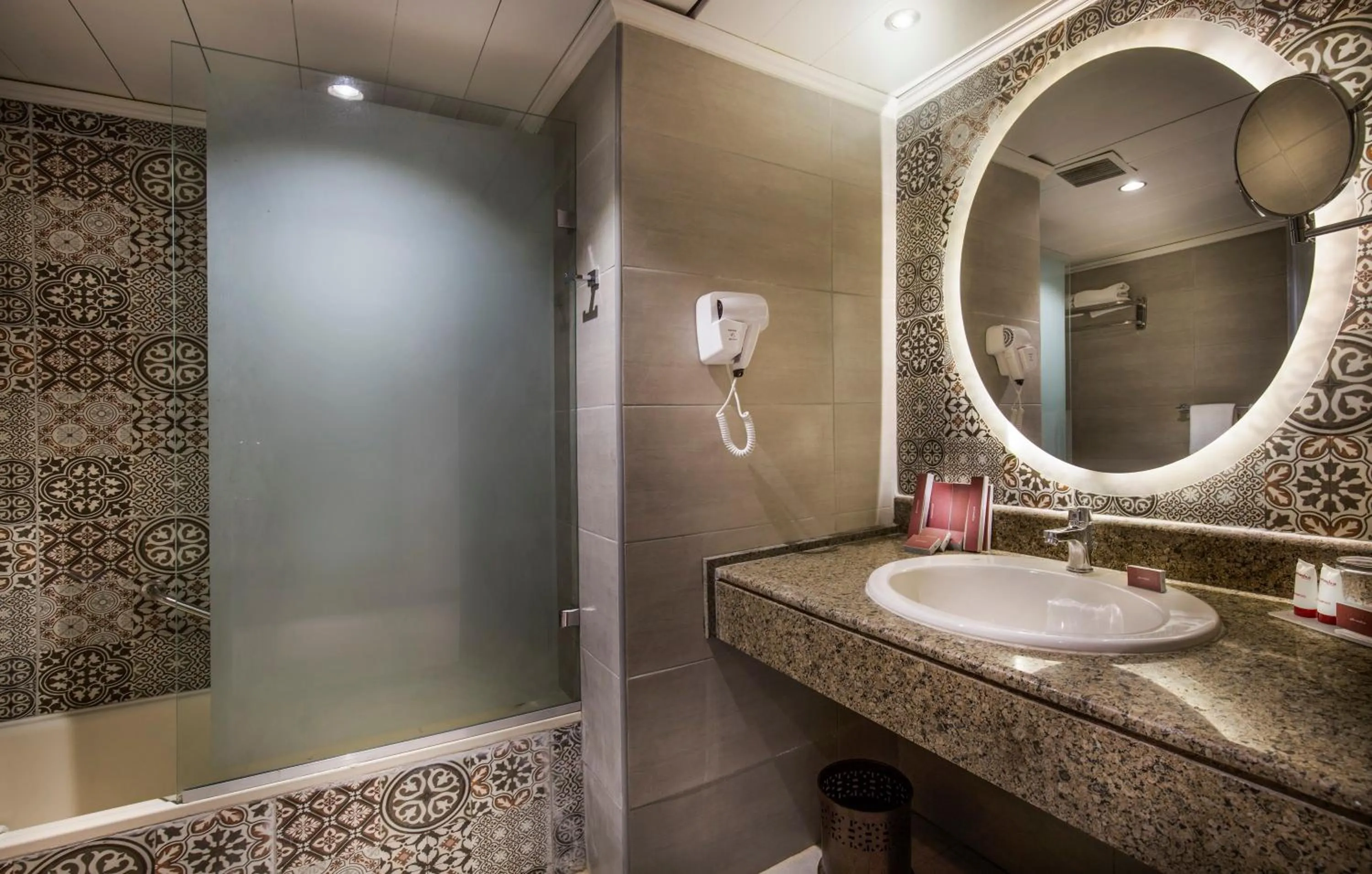 Bathroom in Pyramisa Suites Hotel Cairo