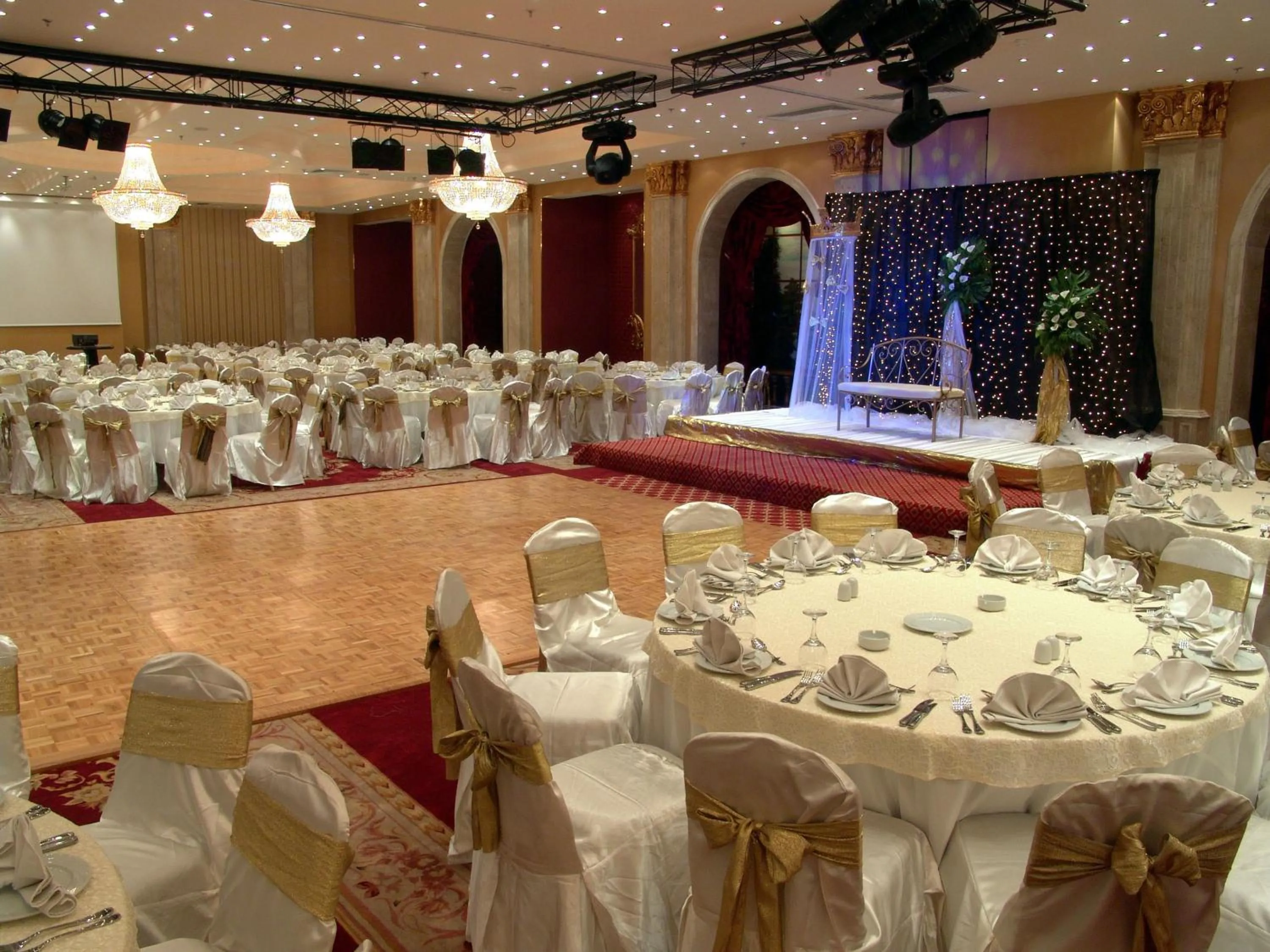 Banquet/Function facilities in Pyramisa Suites Hotel Cairo