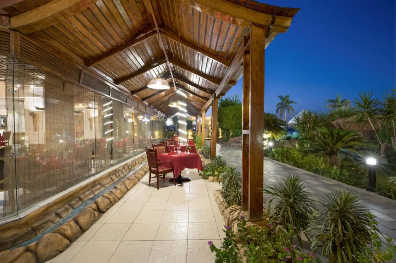 Restaurant/places to eat in Pyramisa Hotel Luxor