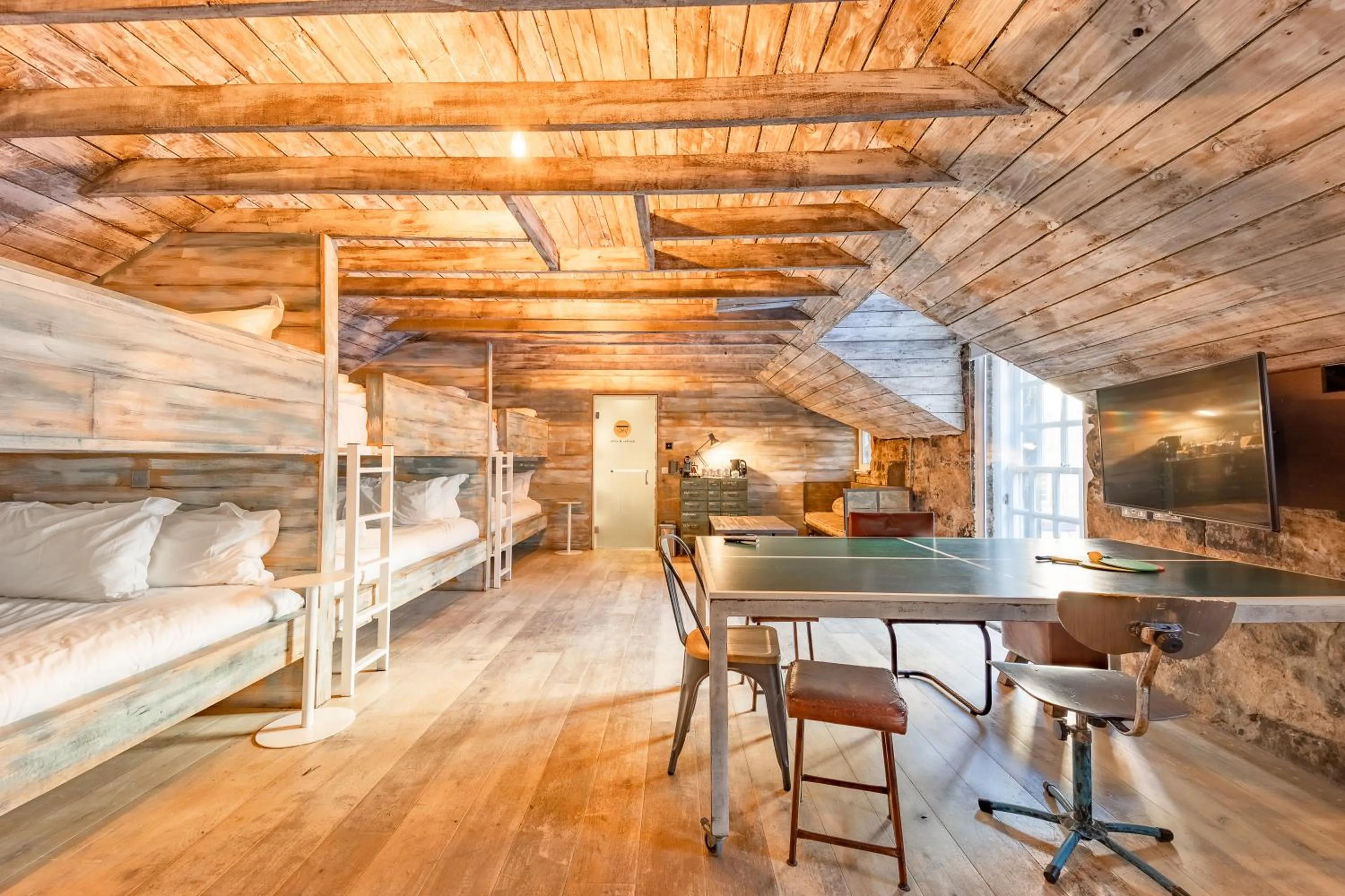 Bedroom, Bed in Stay Central Hotel