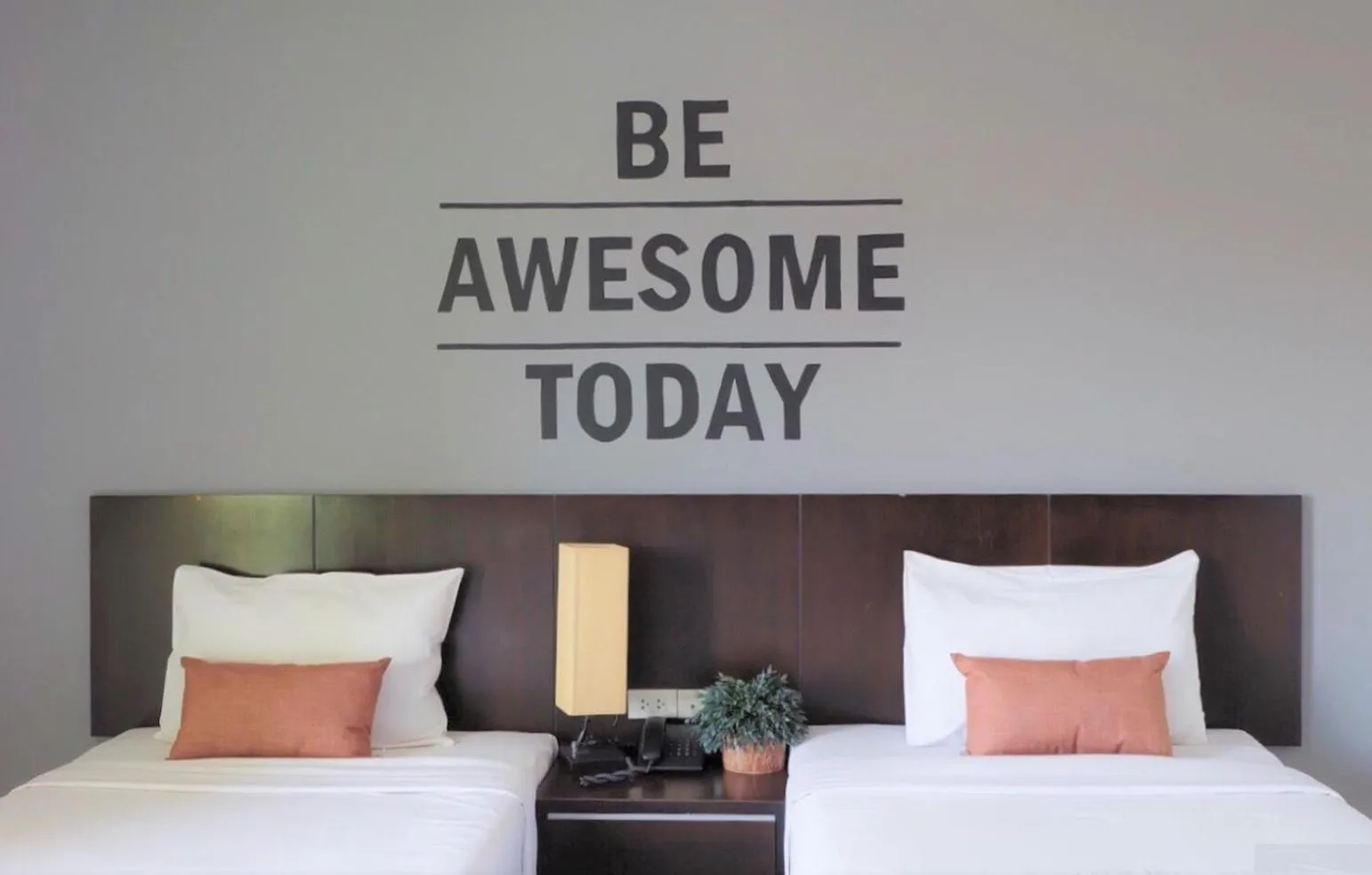 Standard Twin Room in Rhienchai Place Hotel