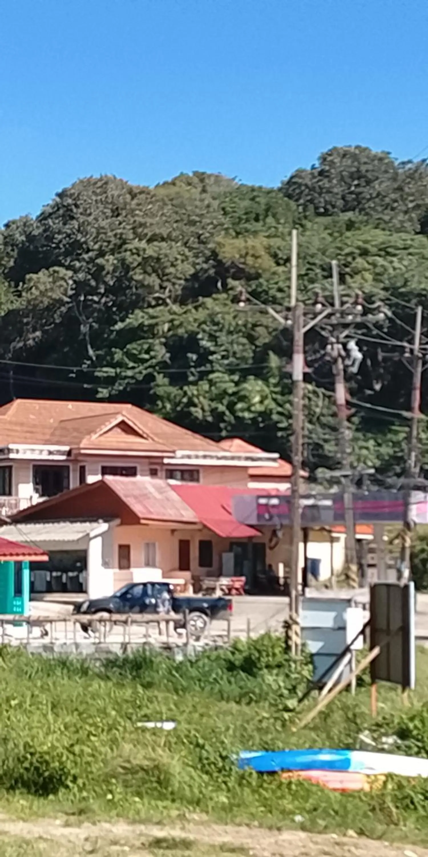 Area and facilities in The Sea @ Lanta Hotel