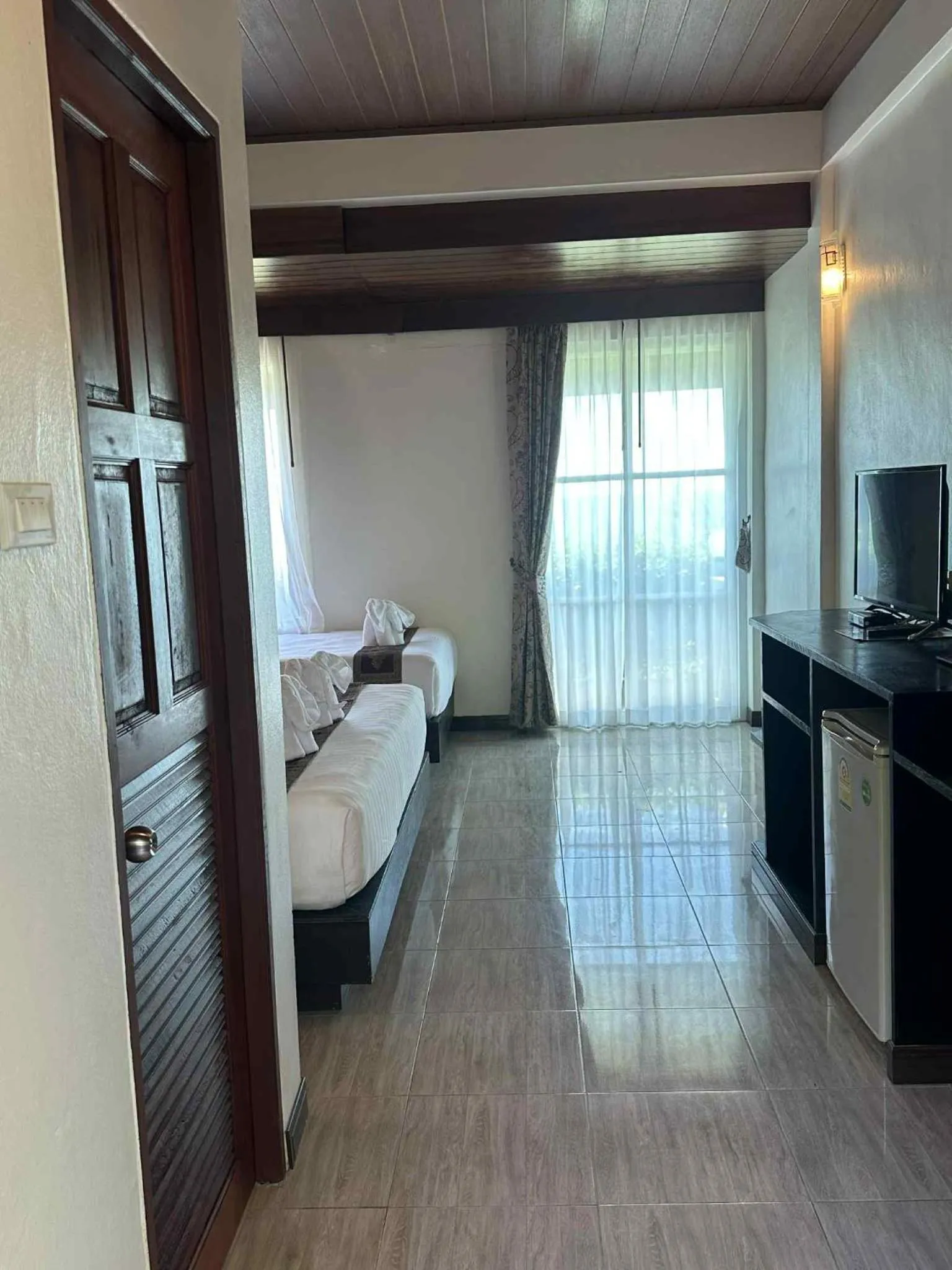 Bed in The Sea @ Lanta Hotel