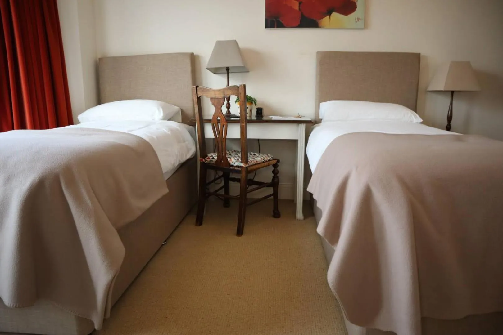 Property building, Bed in The Hive at 52