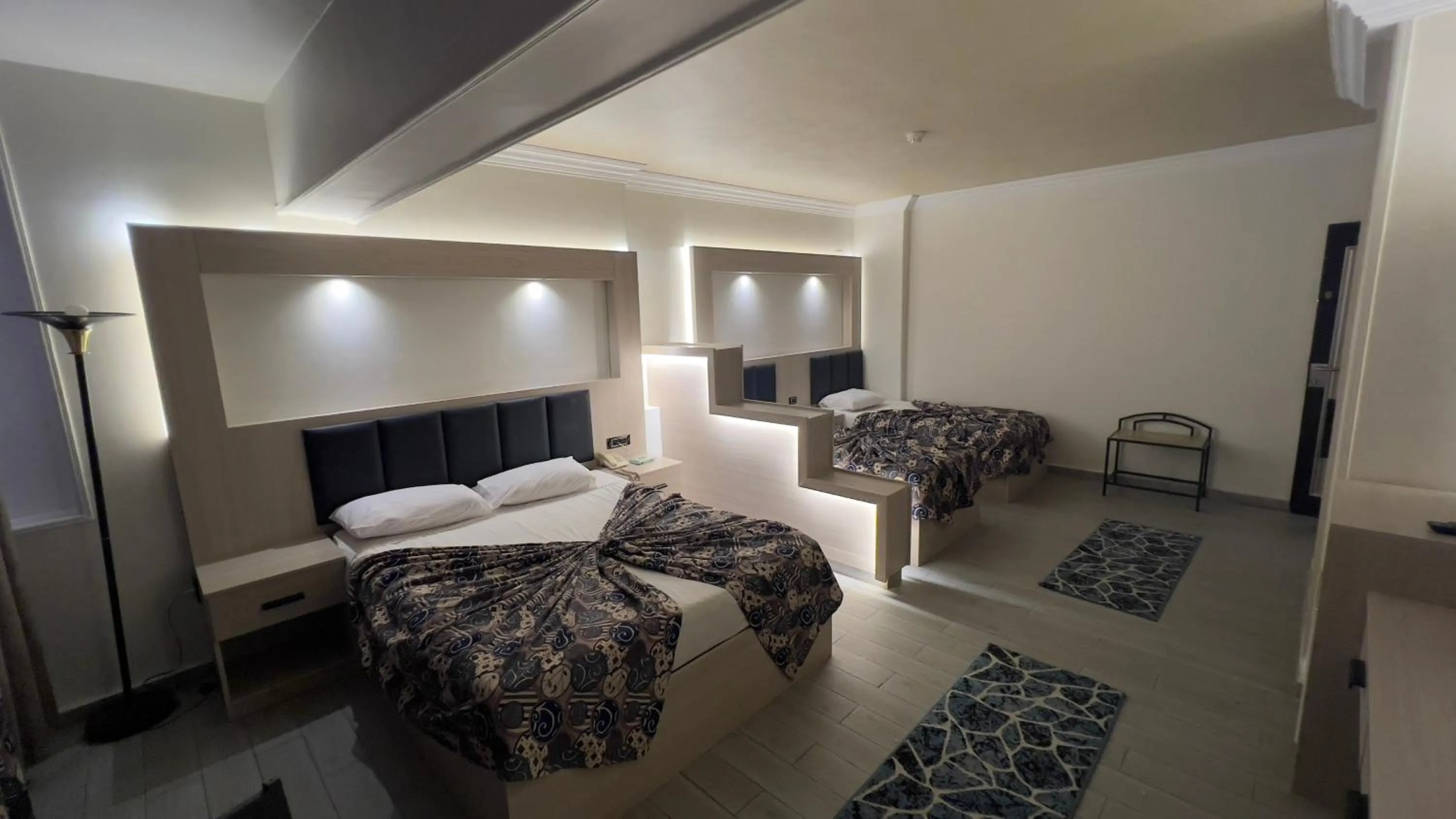 Bed in Havana Hotel Cairo