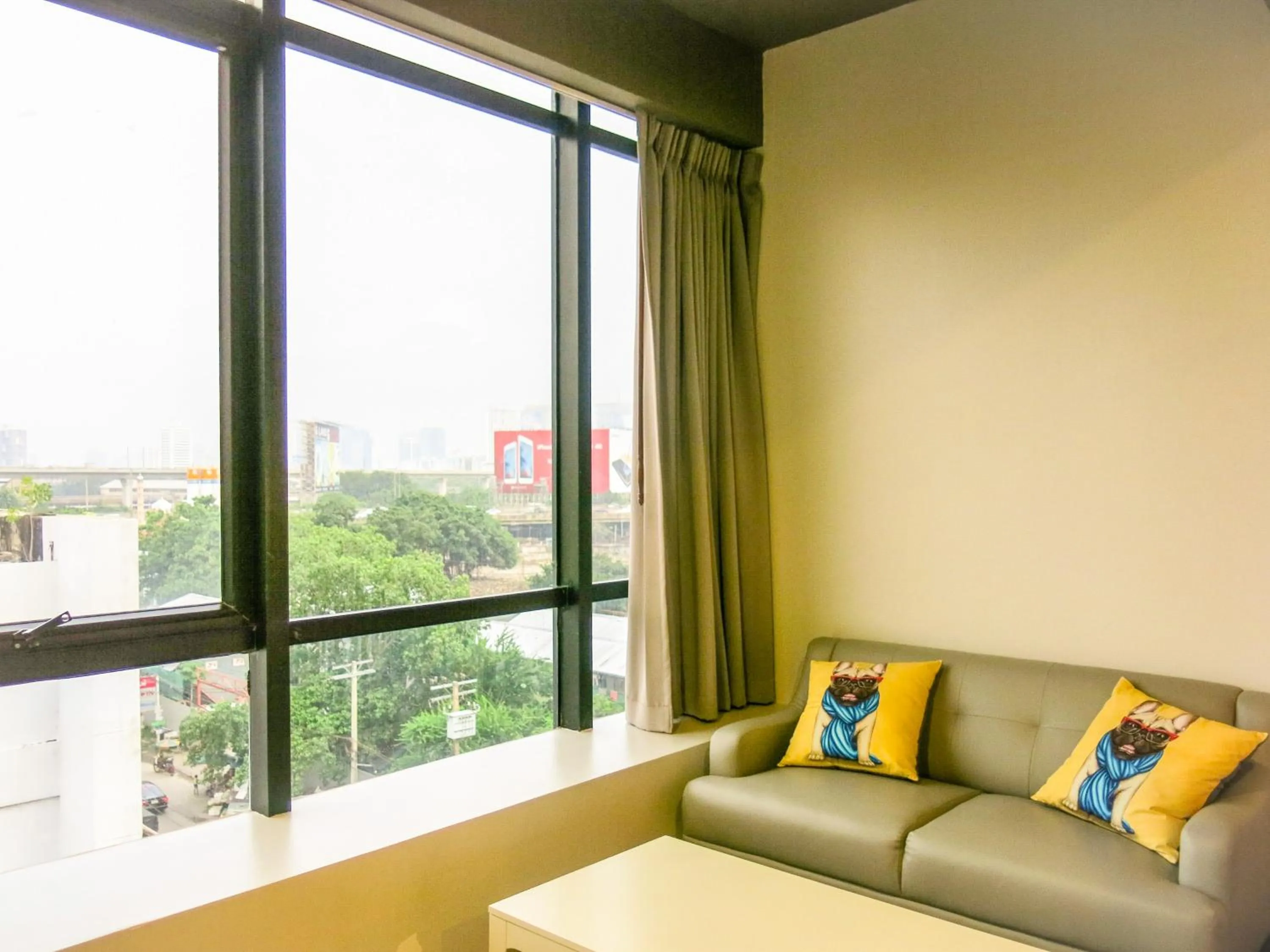 Living room in Metro Pratunam Boutique Hotel