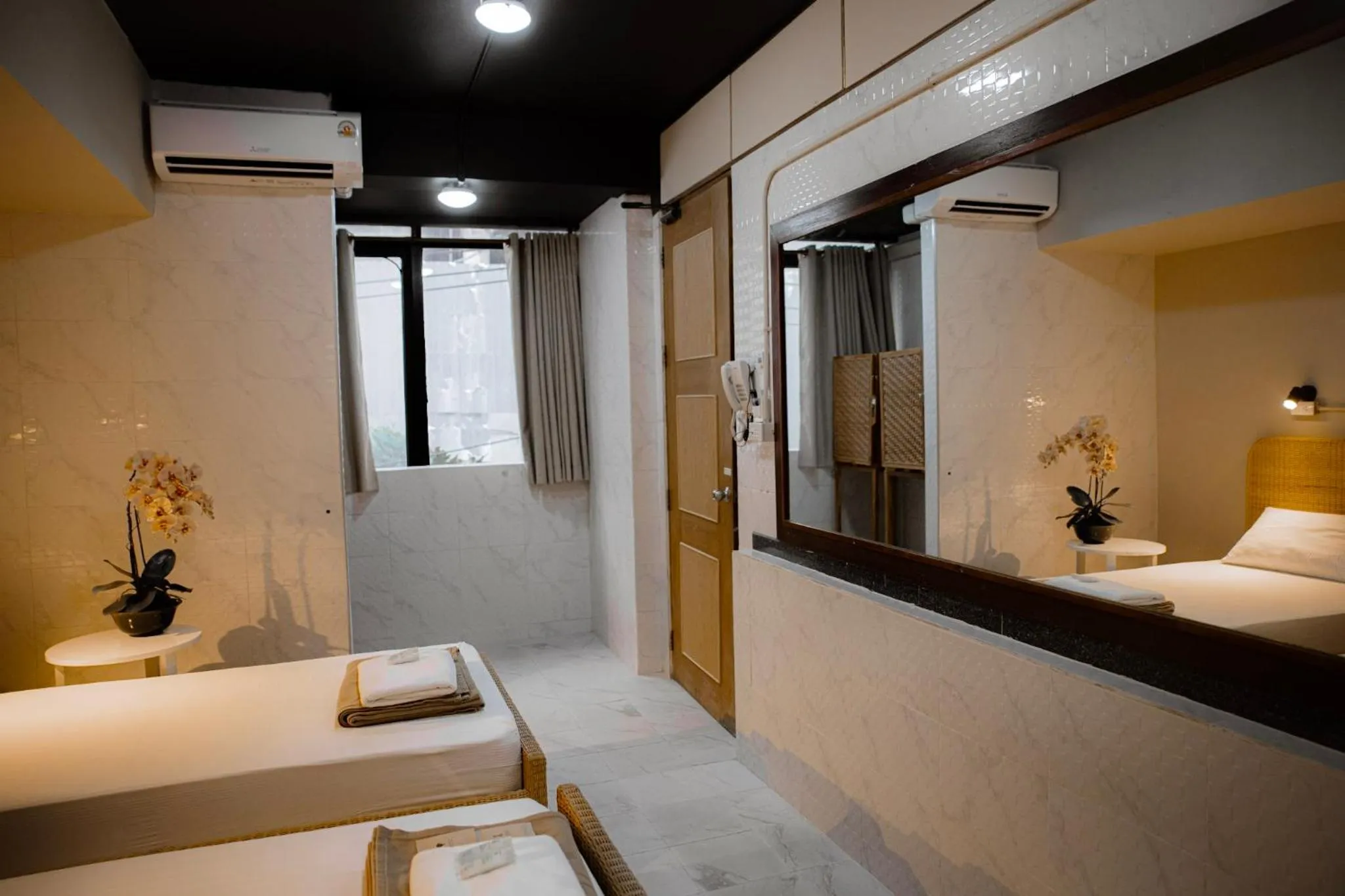 Bed in Metro Pratunam Boutique Hotel