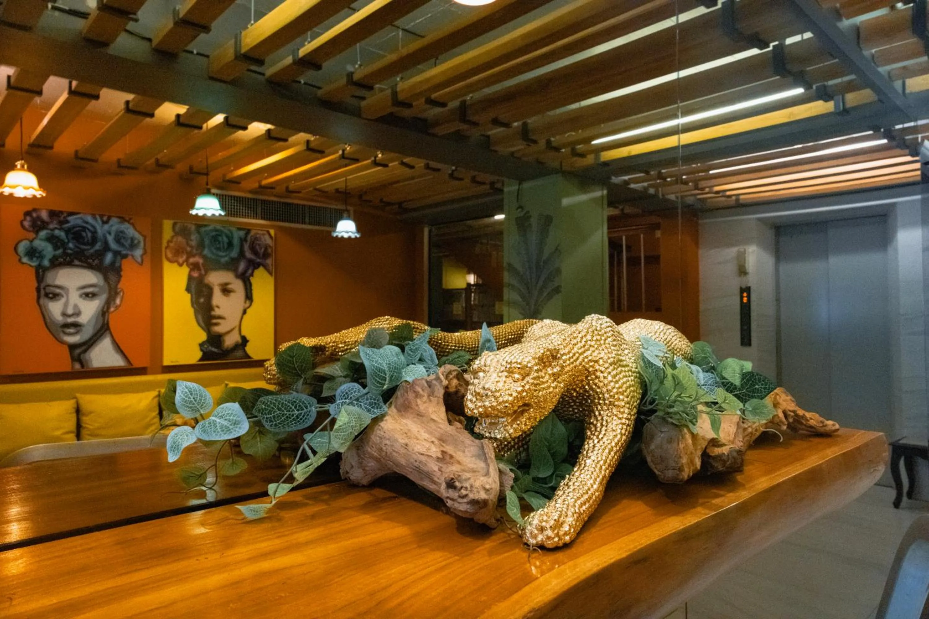 Lobby or reception in Metro Pratunam Boutique Hotel