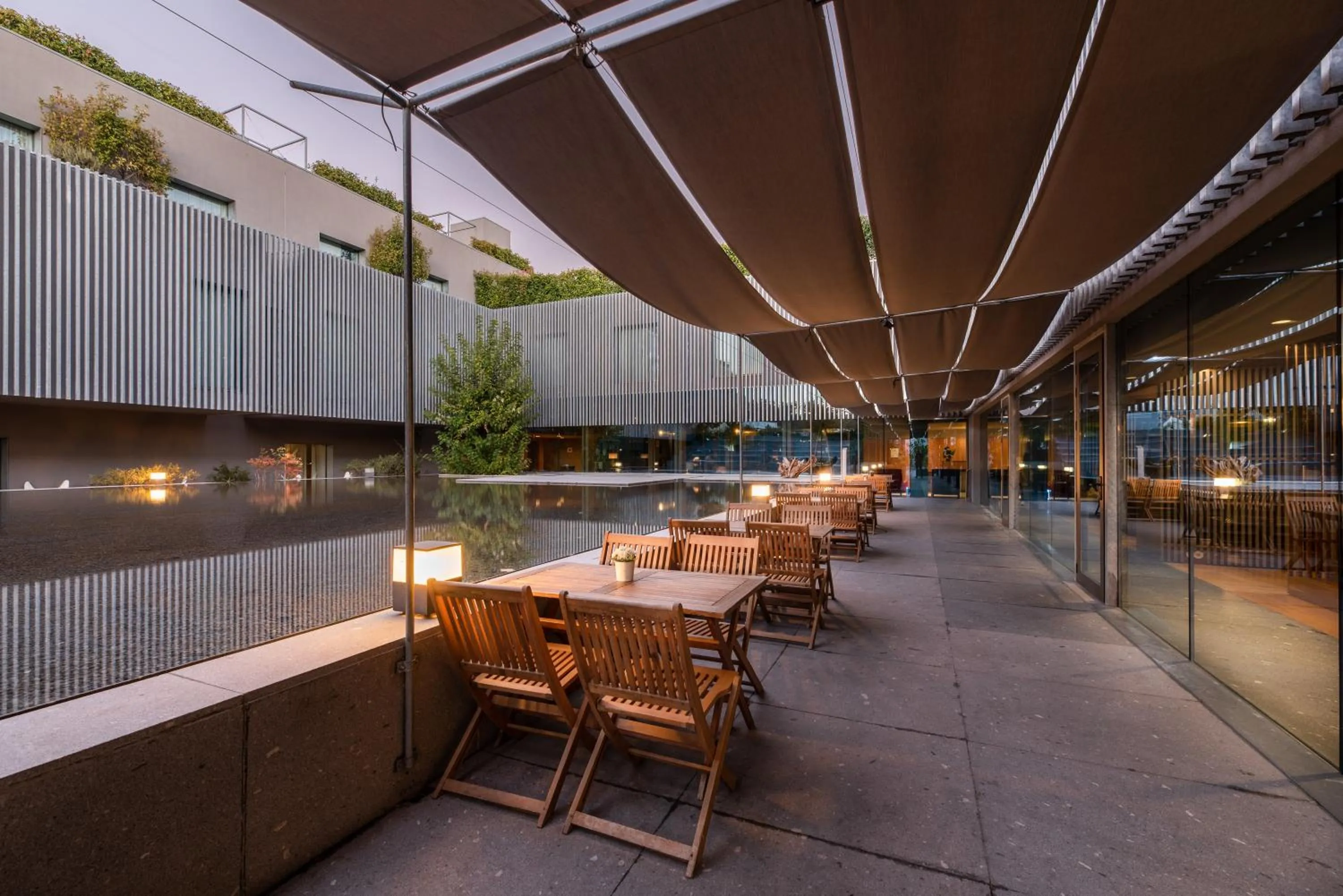 Lounge or bar in Eurostars Santa Luzia