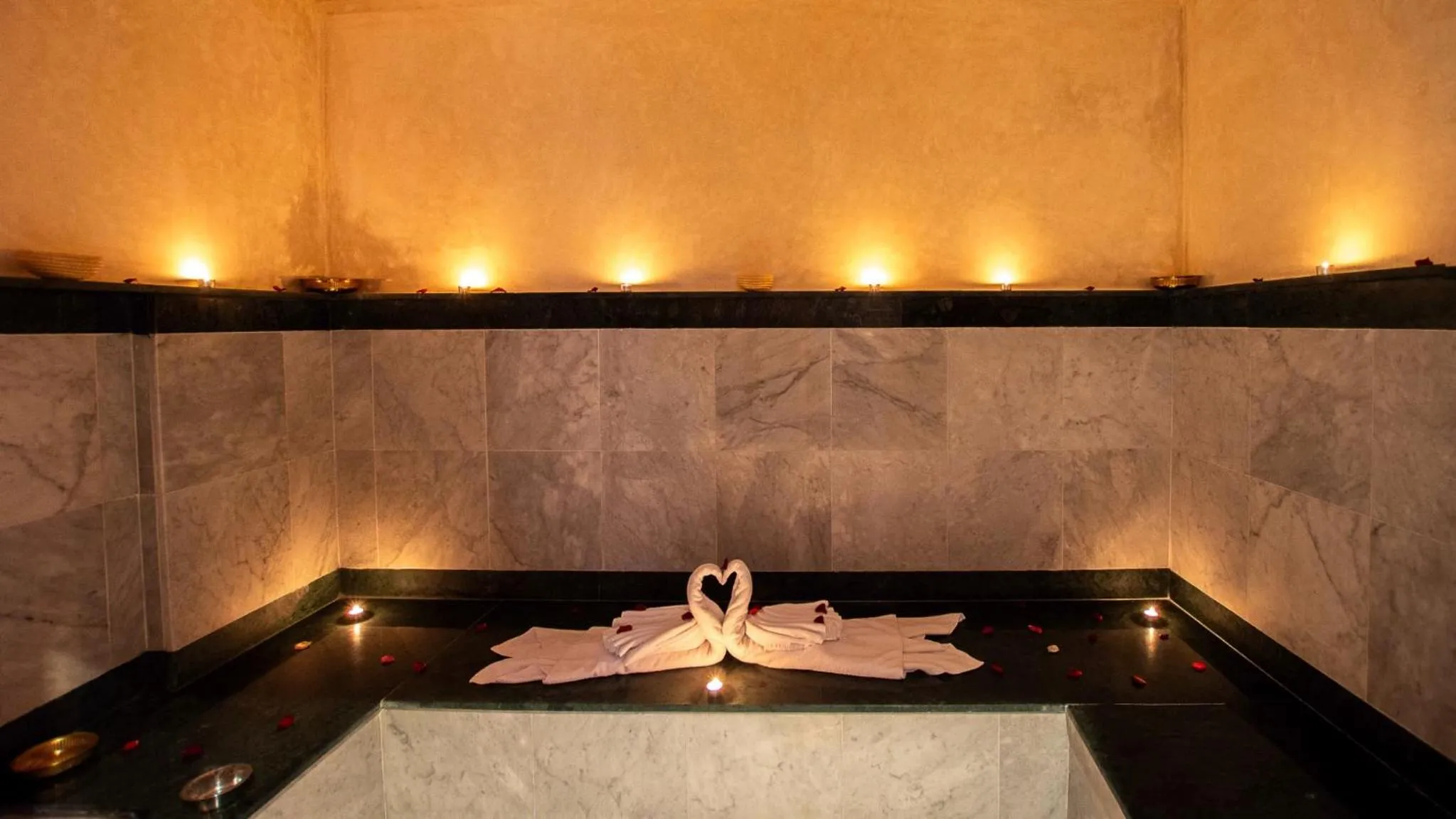 Steam room in Riad Atlas Acacia