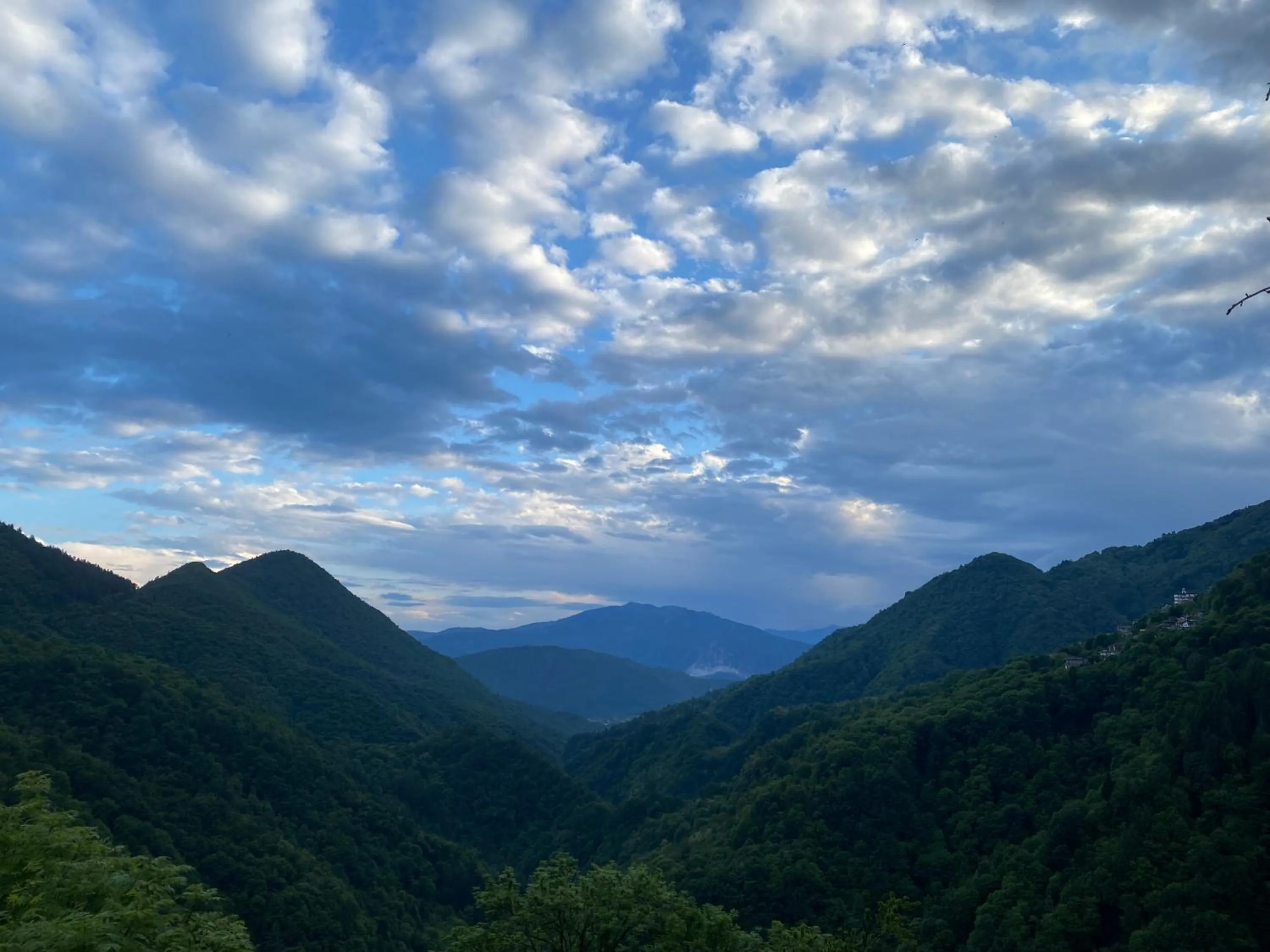 Mountain view in B&B La Locanda del Cinghiale