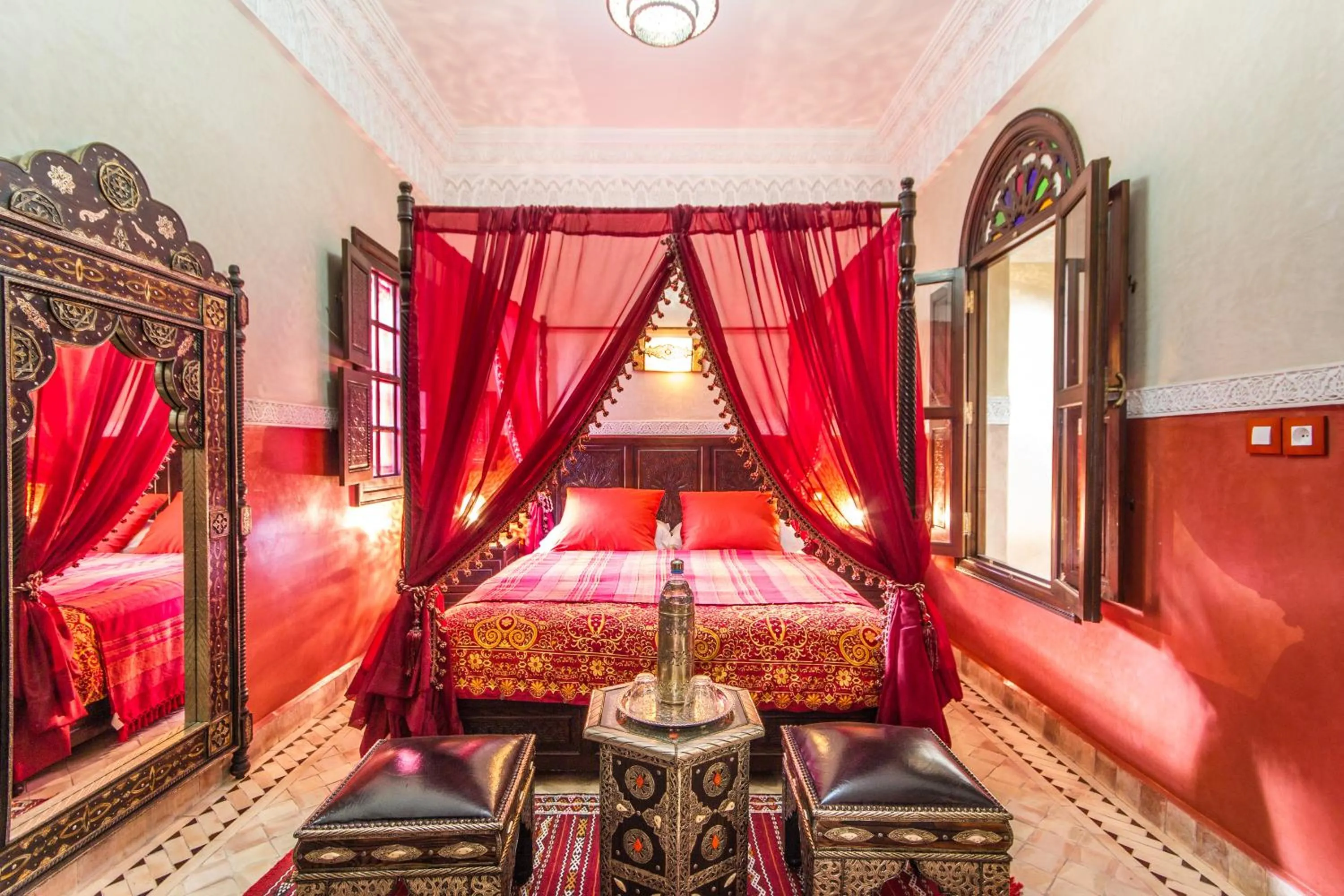 Bed in Riad Lamya Marrakech