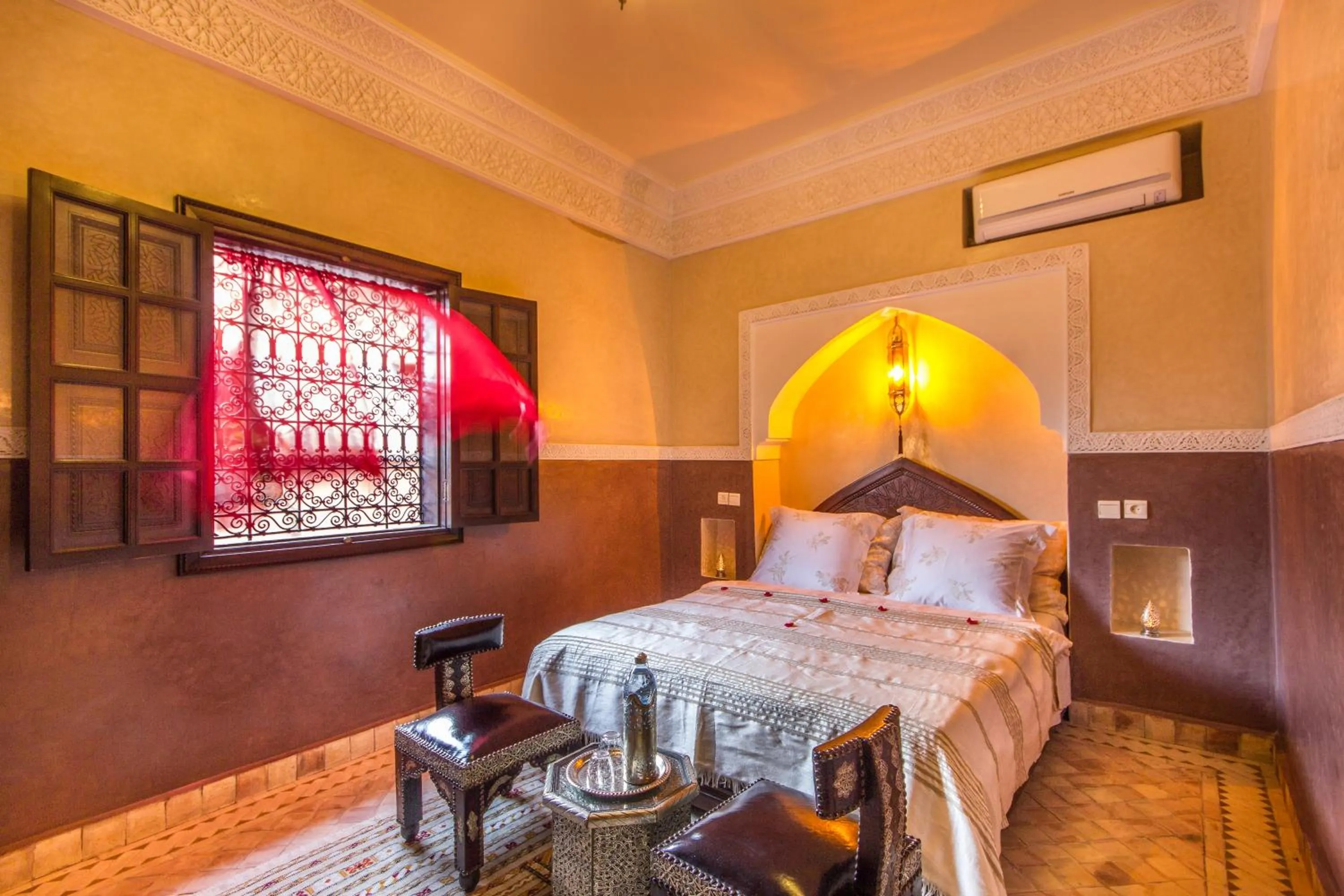 Bed in Riad Lamya Marrakech