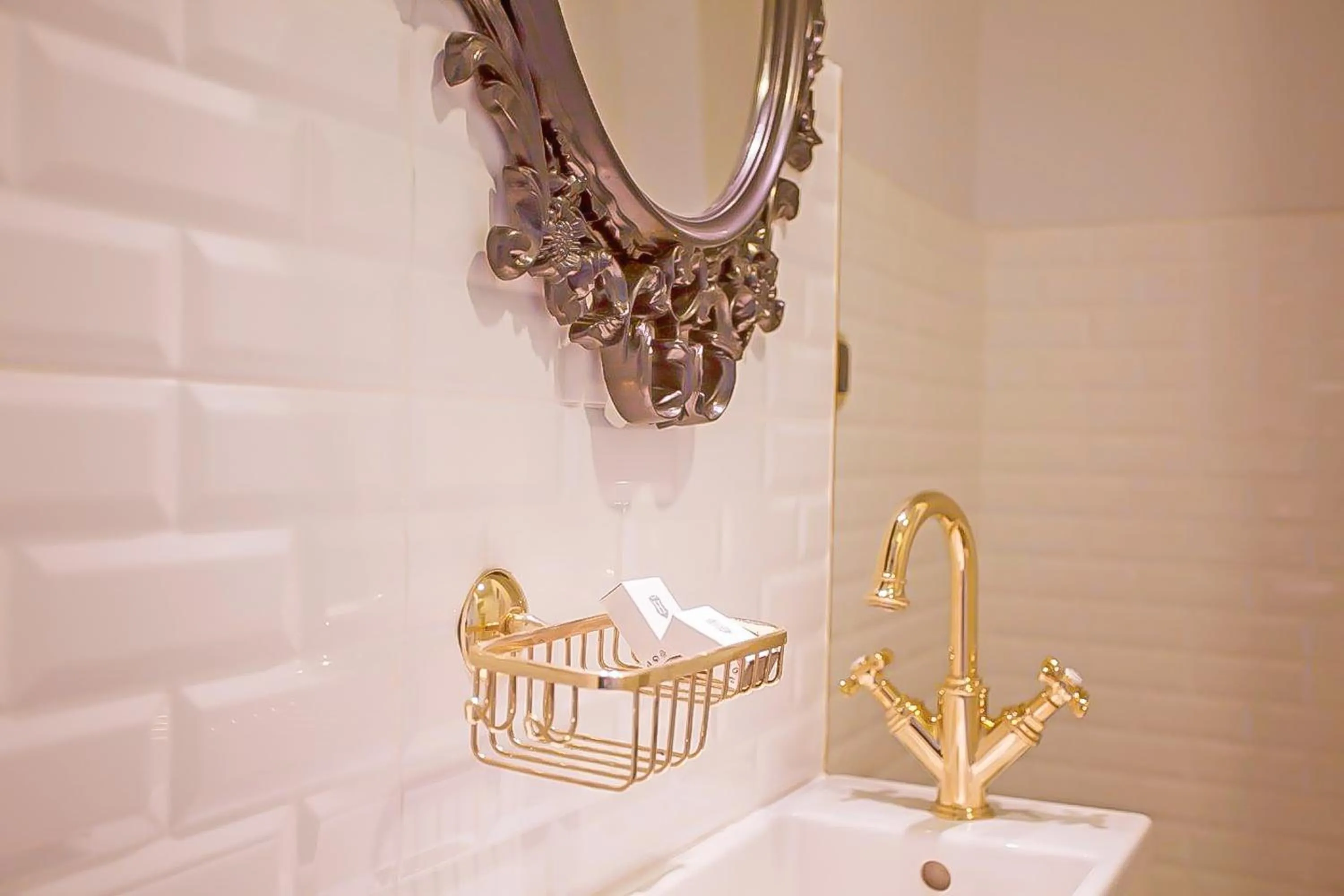 Bathroom in Araf Hotel