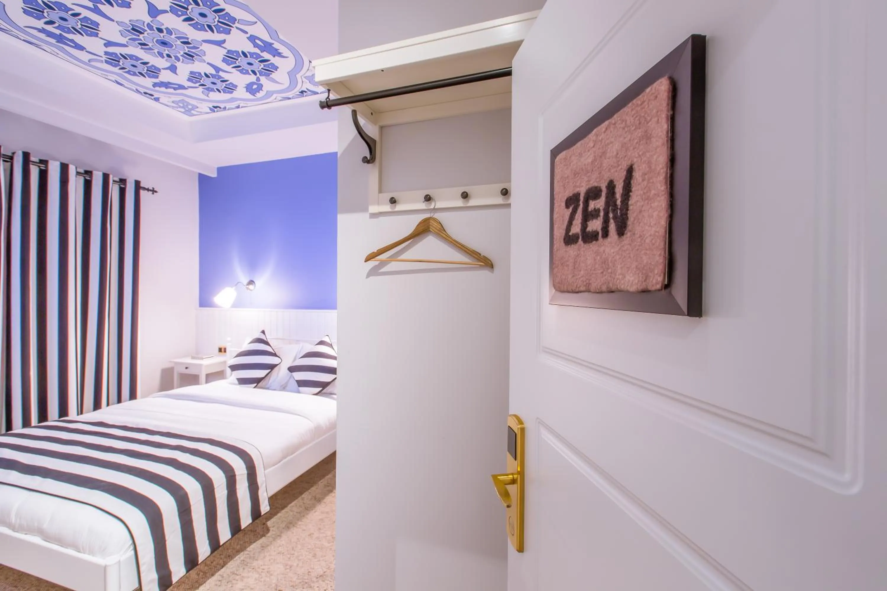 Photo of the whole room, Bed in Araf Hotel