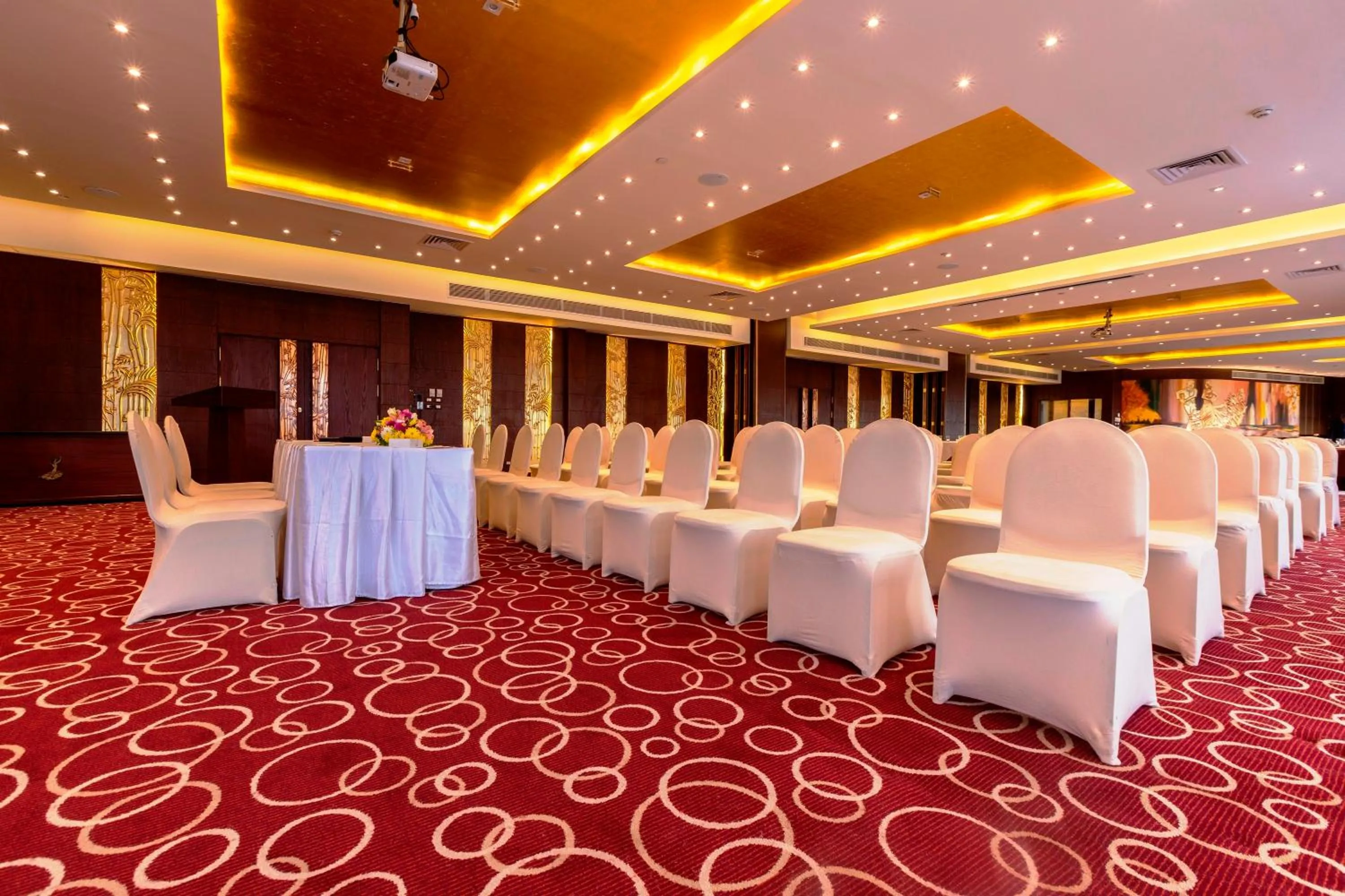 Business facilities in Hotel Flamenco Cairo