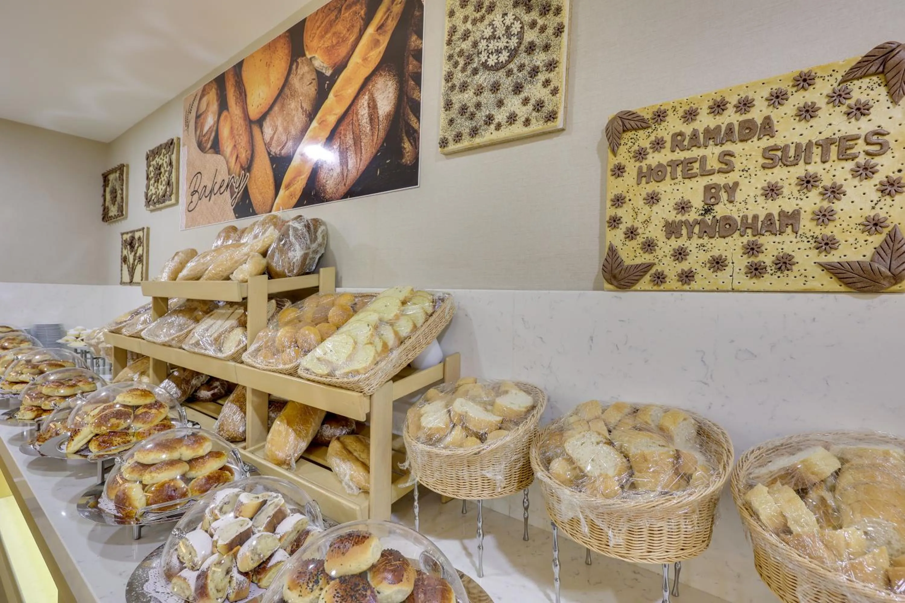 Restaurant/places to eat in Ramada Hotel & Suites by Wyndham Kusadasi