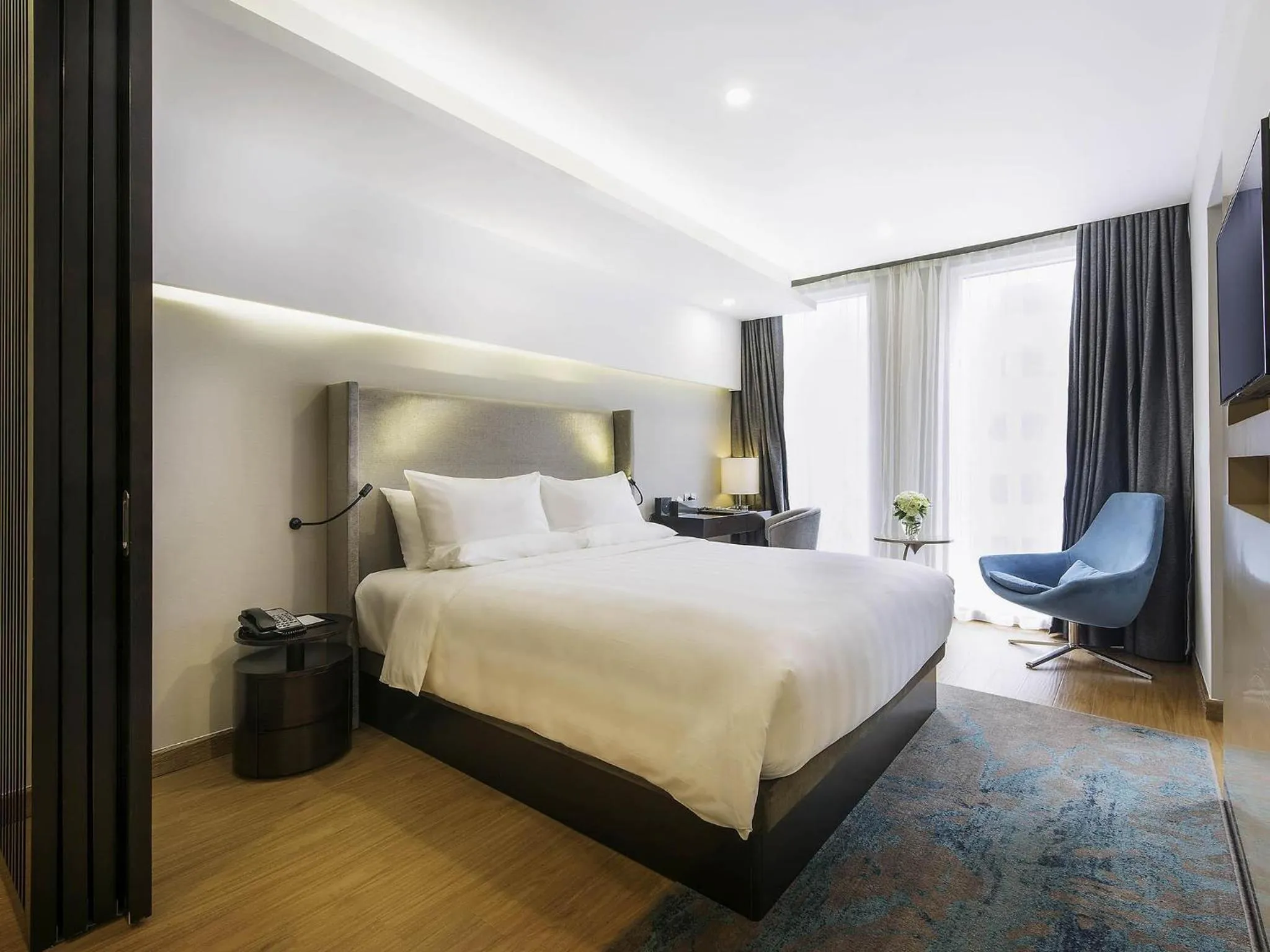 Bedroom, Bed in Novotel Suites Hanoi