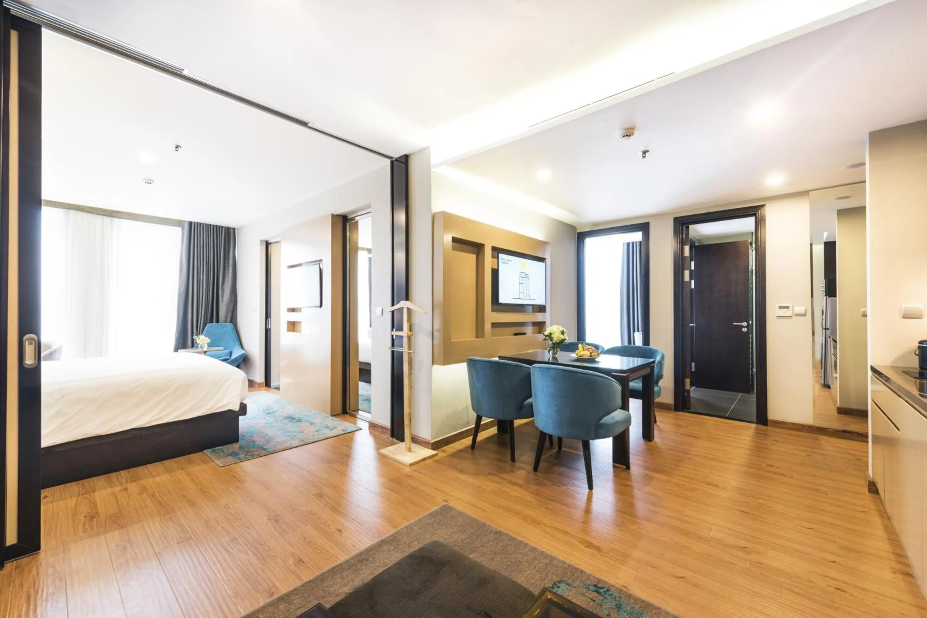 Shower, Bed in Novotel Suites Hanoi