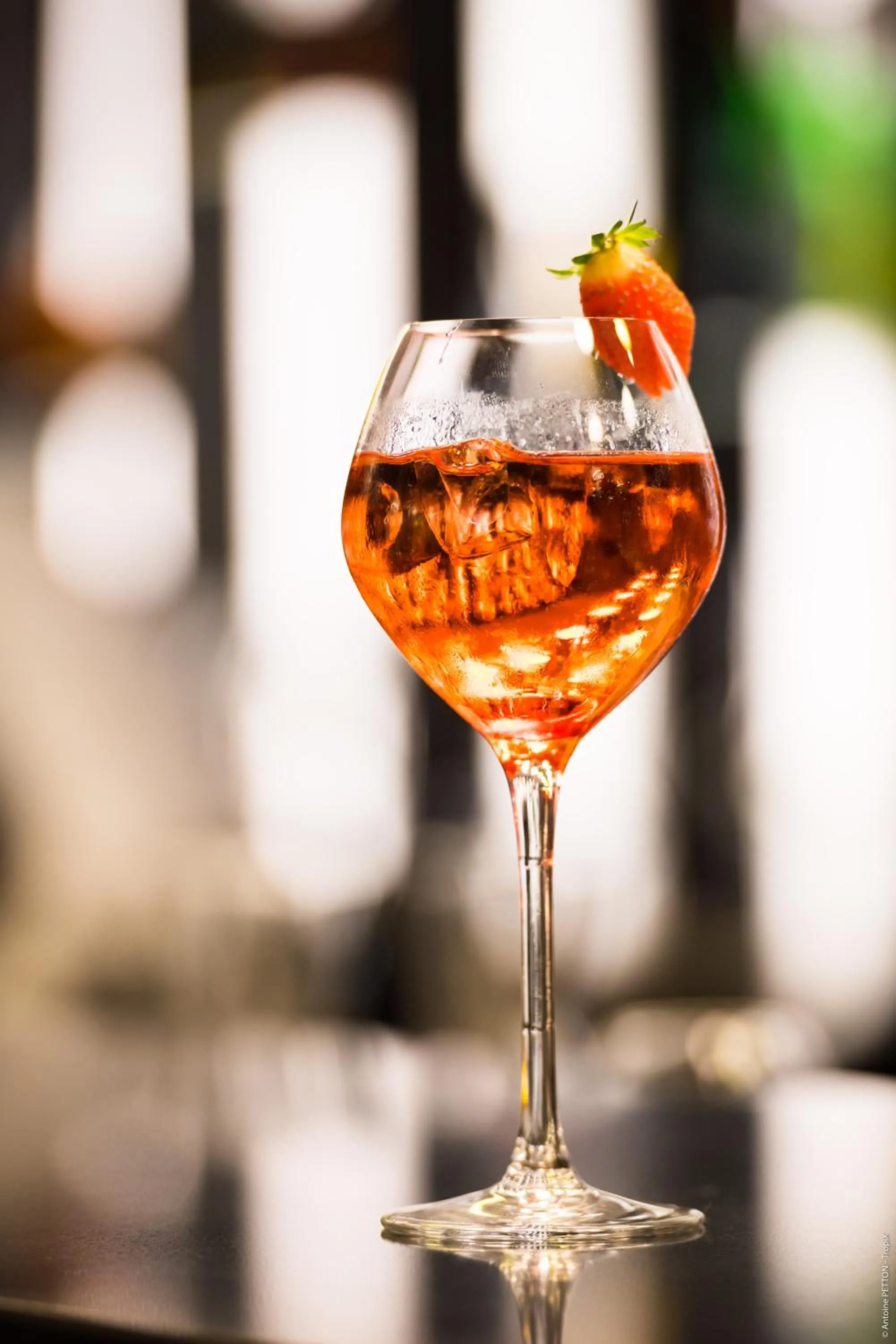 Lounge or bar in Simon Hotel