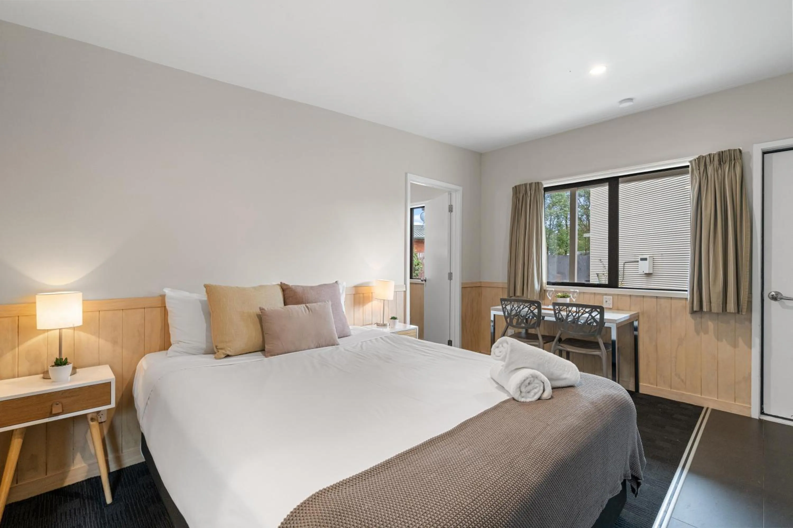 Bed in Tasman Holiday Parks - Christchurch