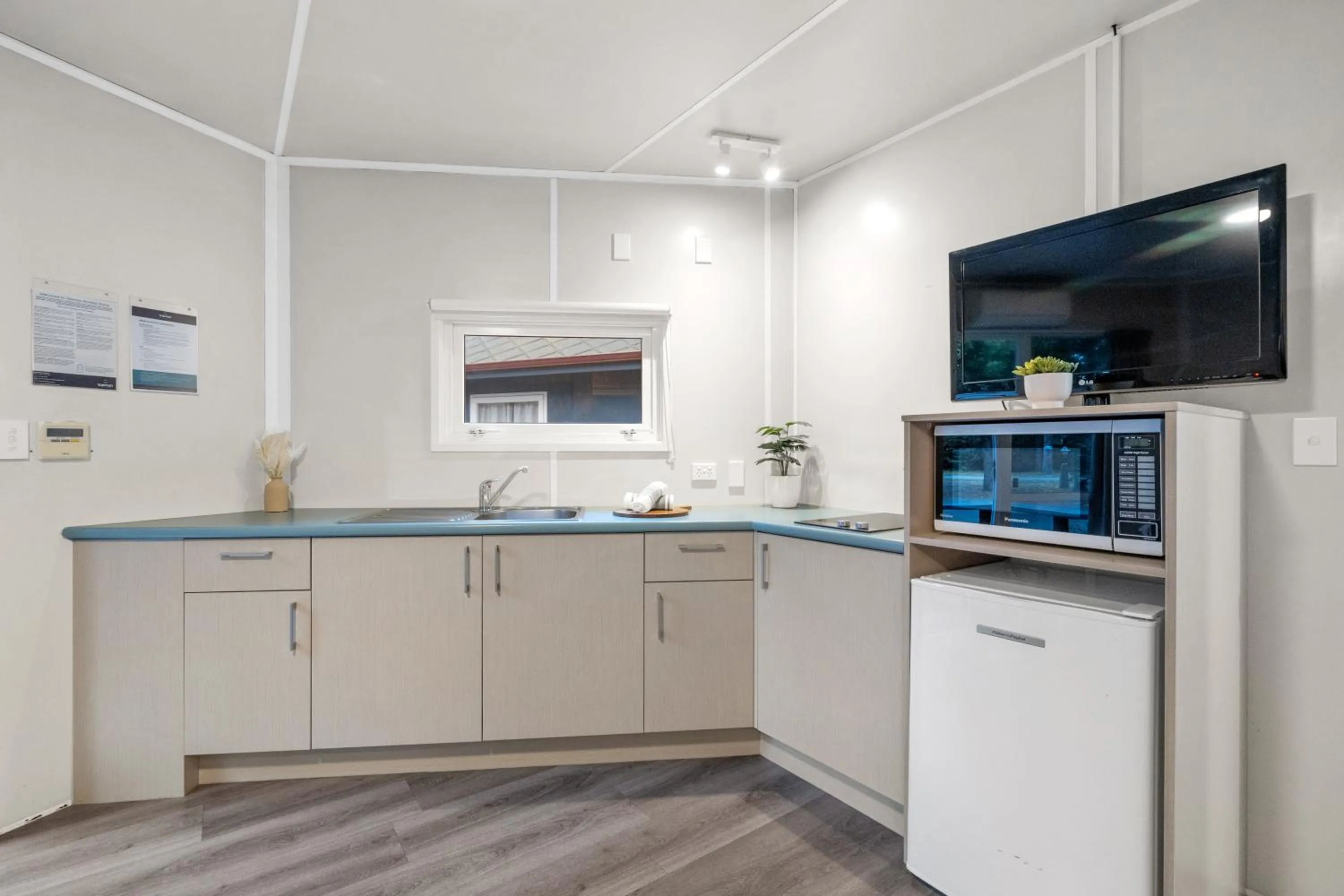 Kitchen or kitchenette in Tasman Holiday Parks - Christchurch