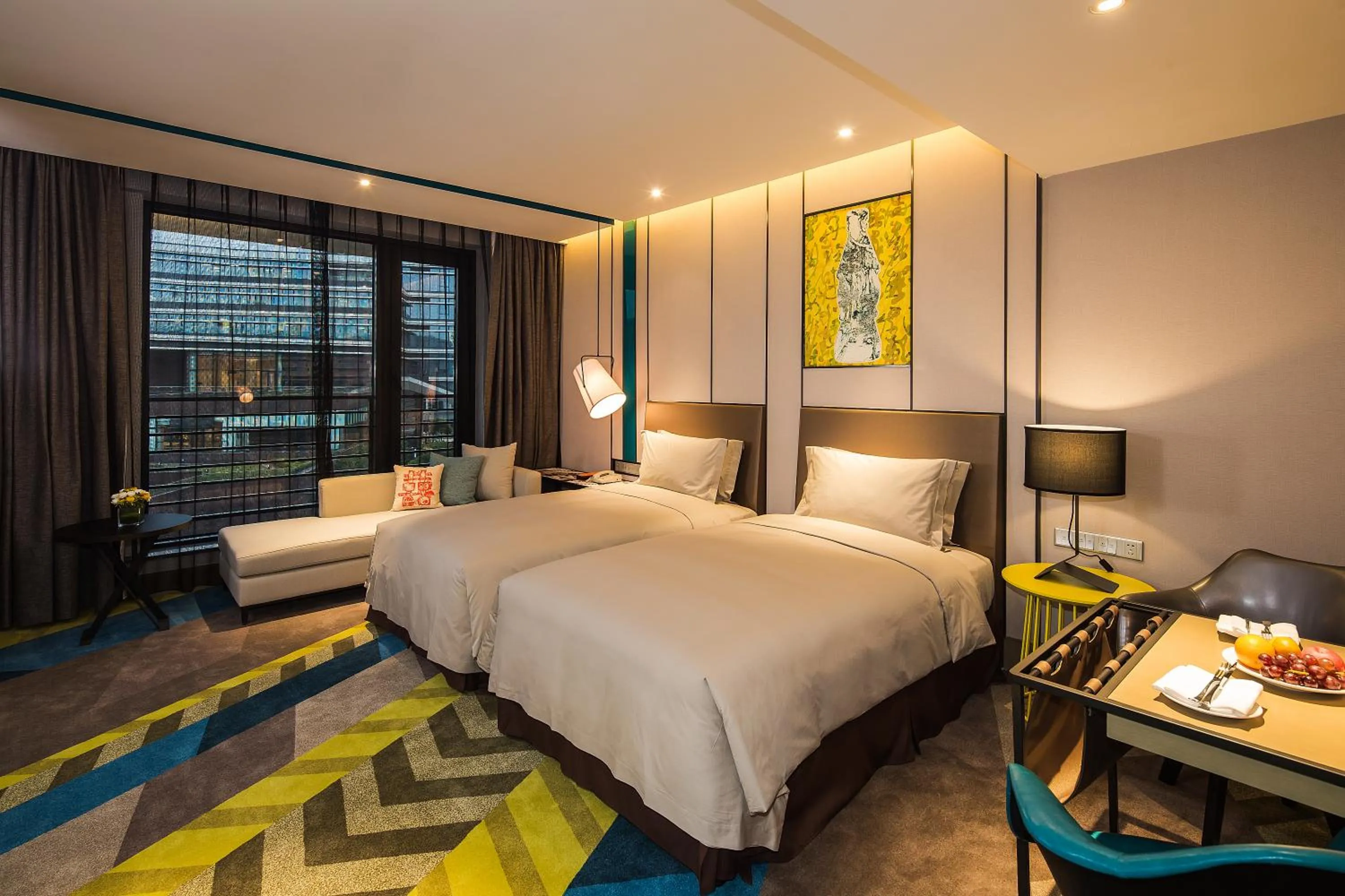 Photo of the whole room, Bed in MiniMax Premier Hotel Shanghai Hongqiao