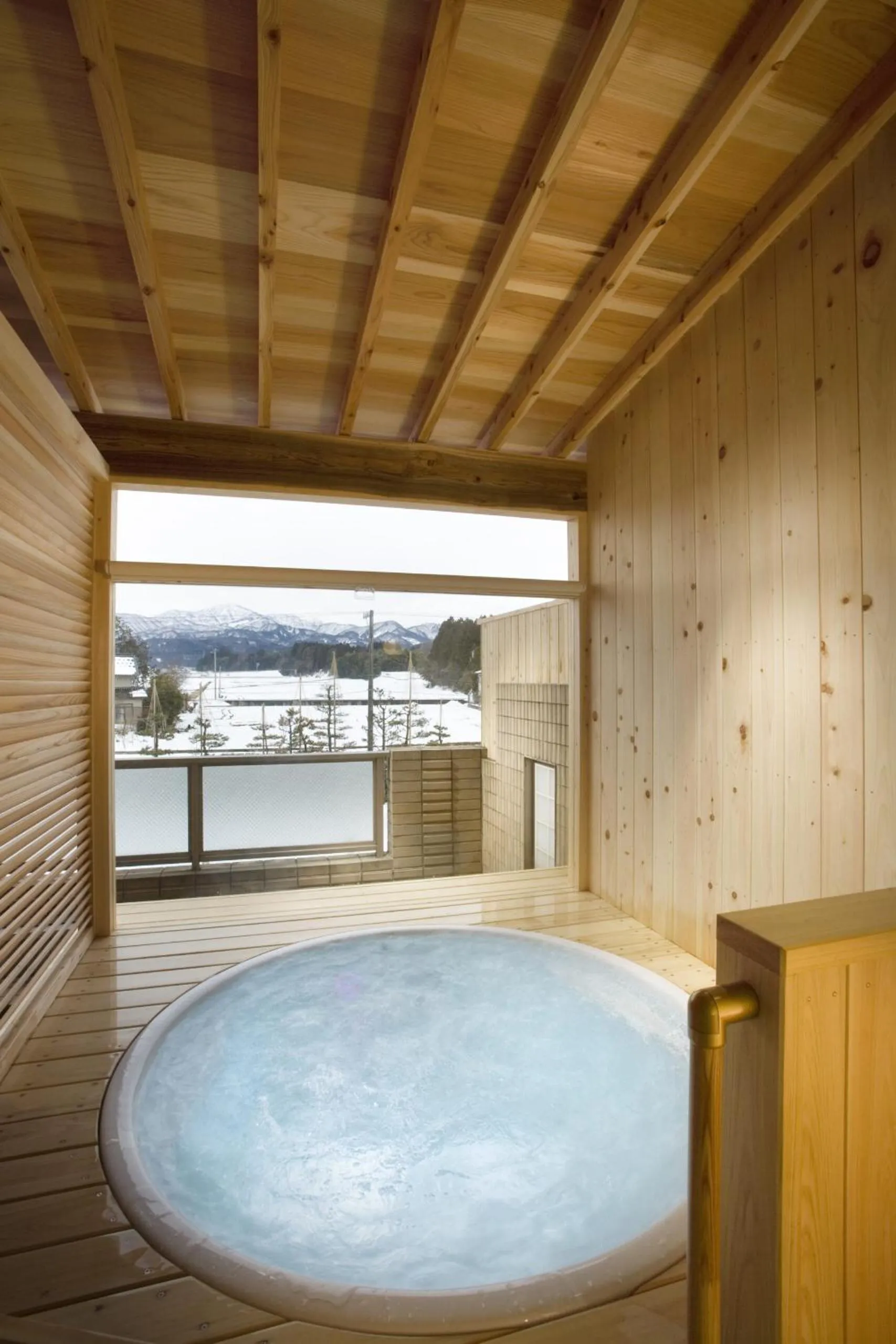 Hot Spring Bath in Tsurugi Koizuki