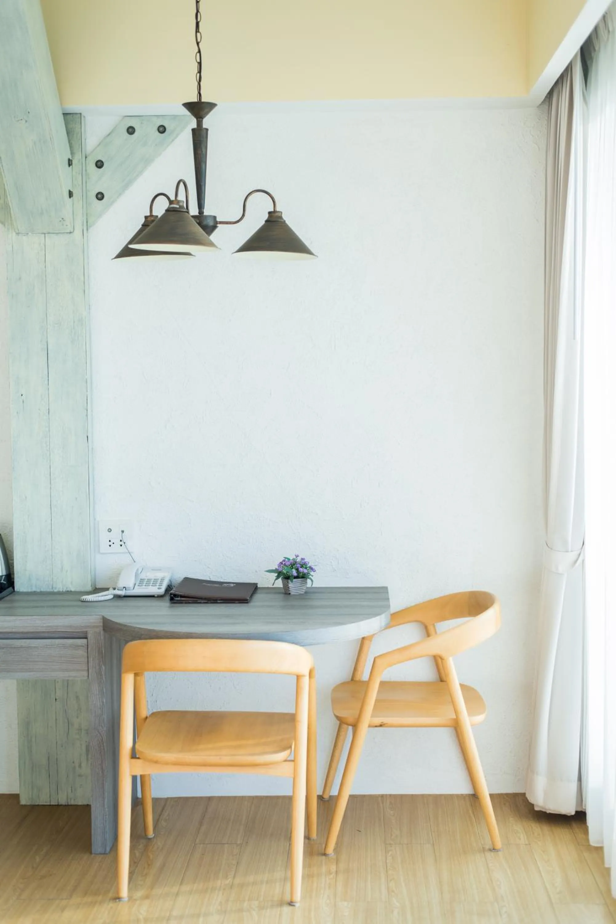 Baan Talay See Cream Resort