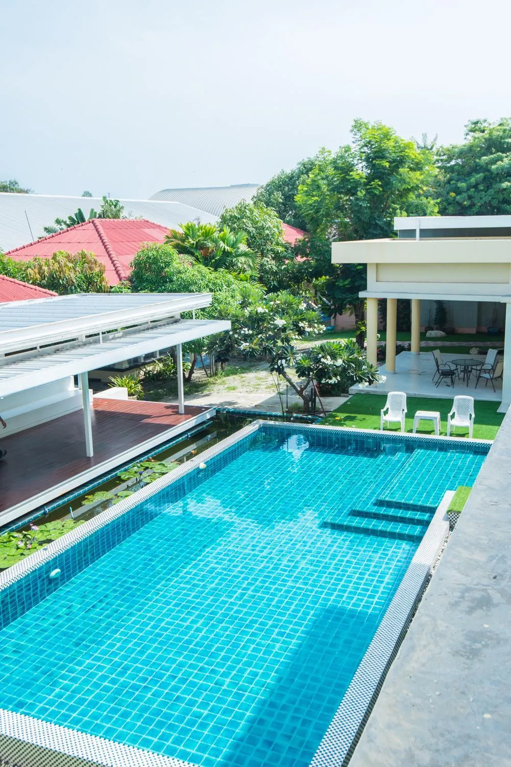 Baan Talay See Cream Resort