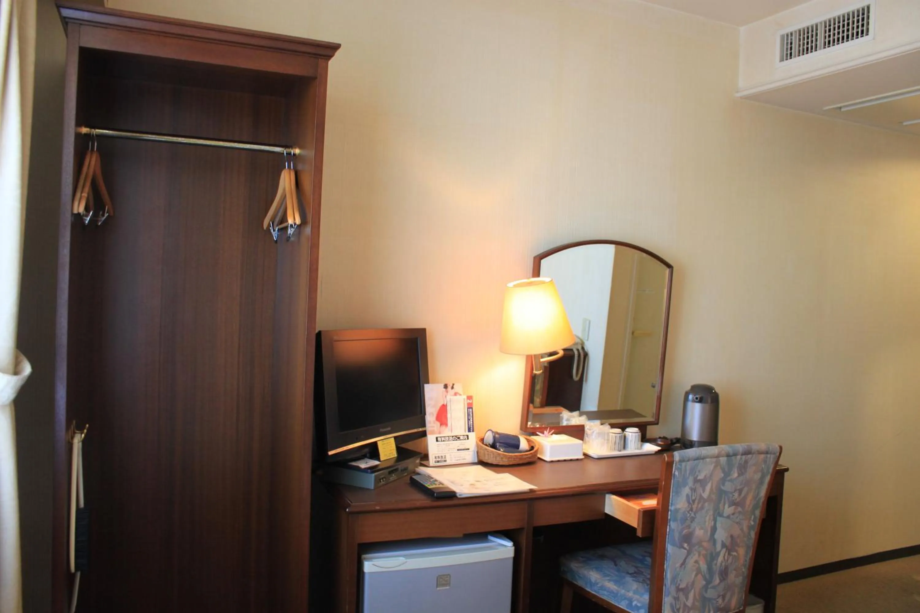 Decorative detail in Ichihara Marine Hotel