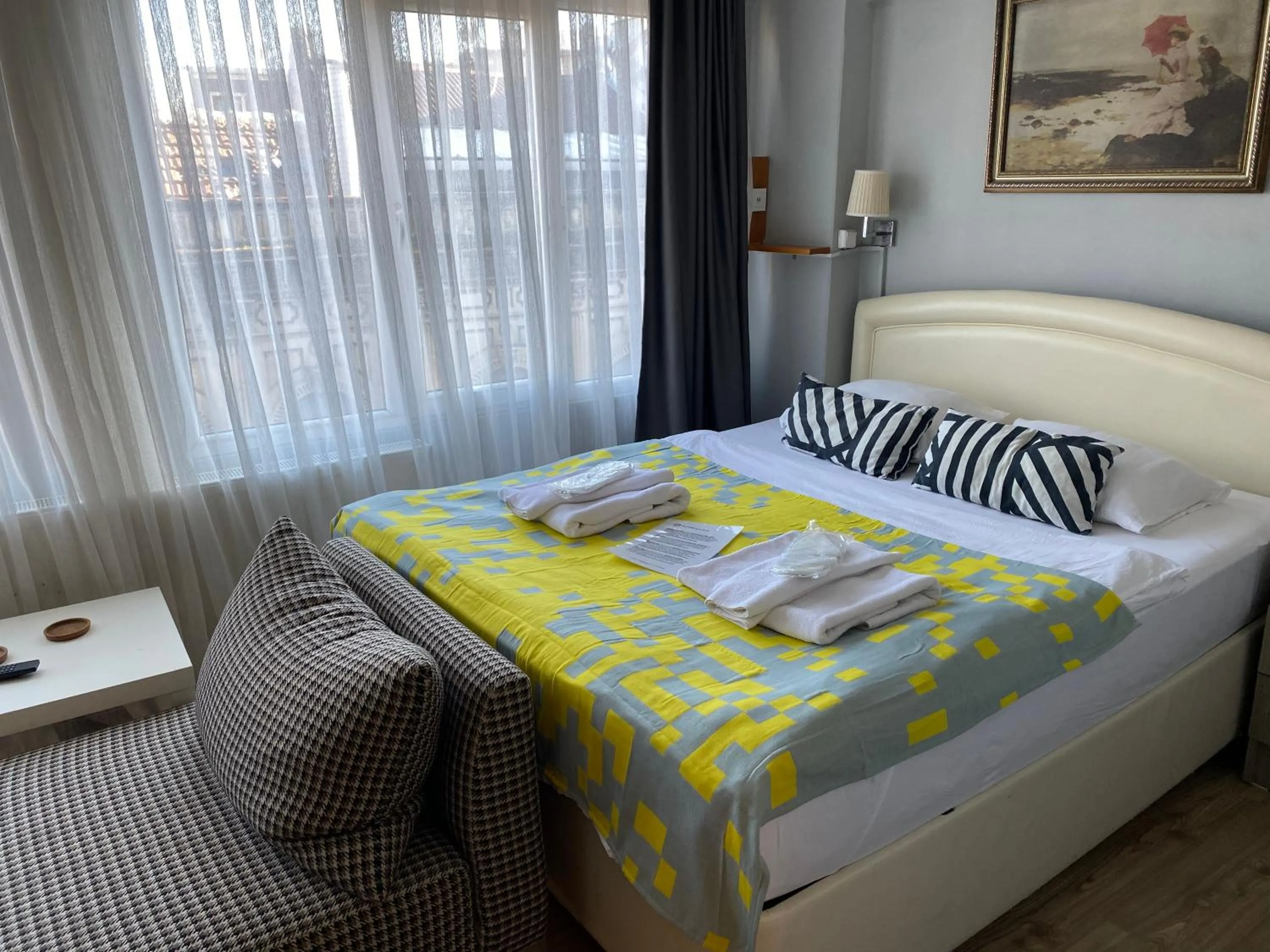 Bed in Goji's Apartments