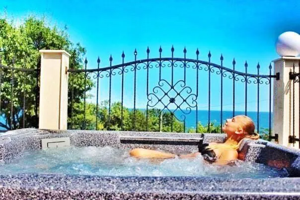 Day in Villa Katalina