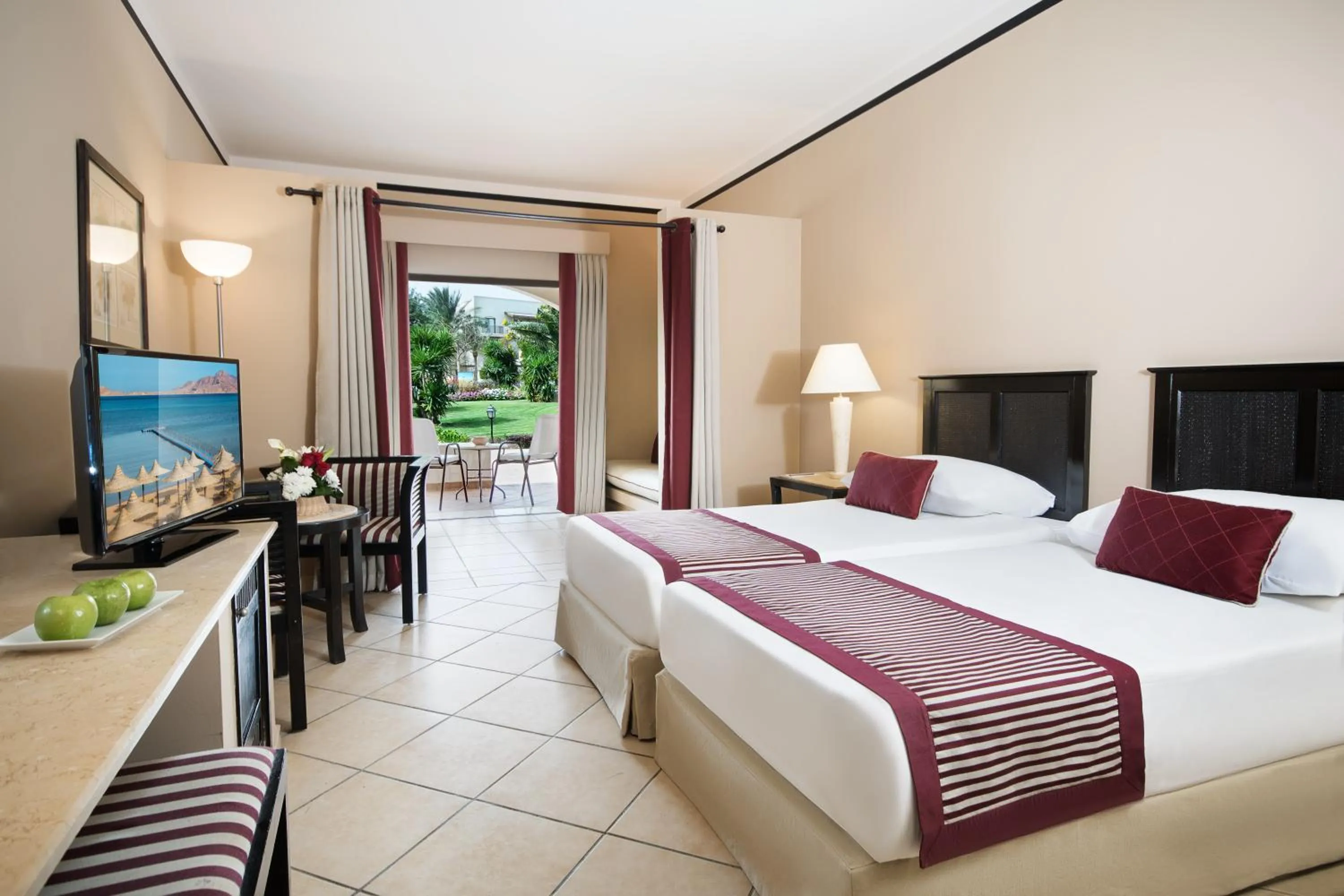 Superior Family Room Twin Bed in JAZ Belvedere