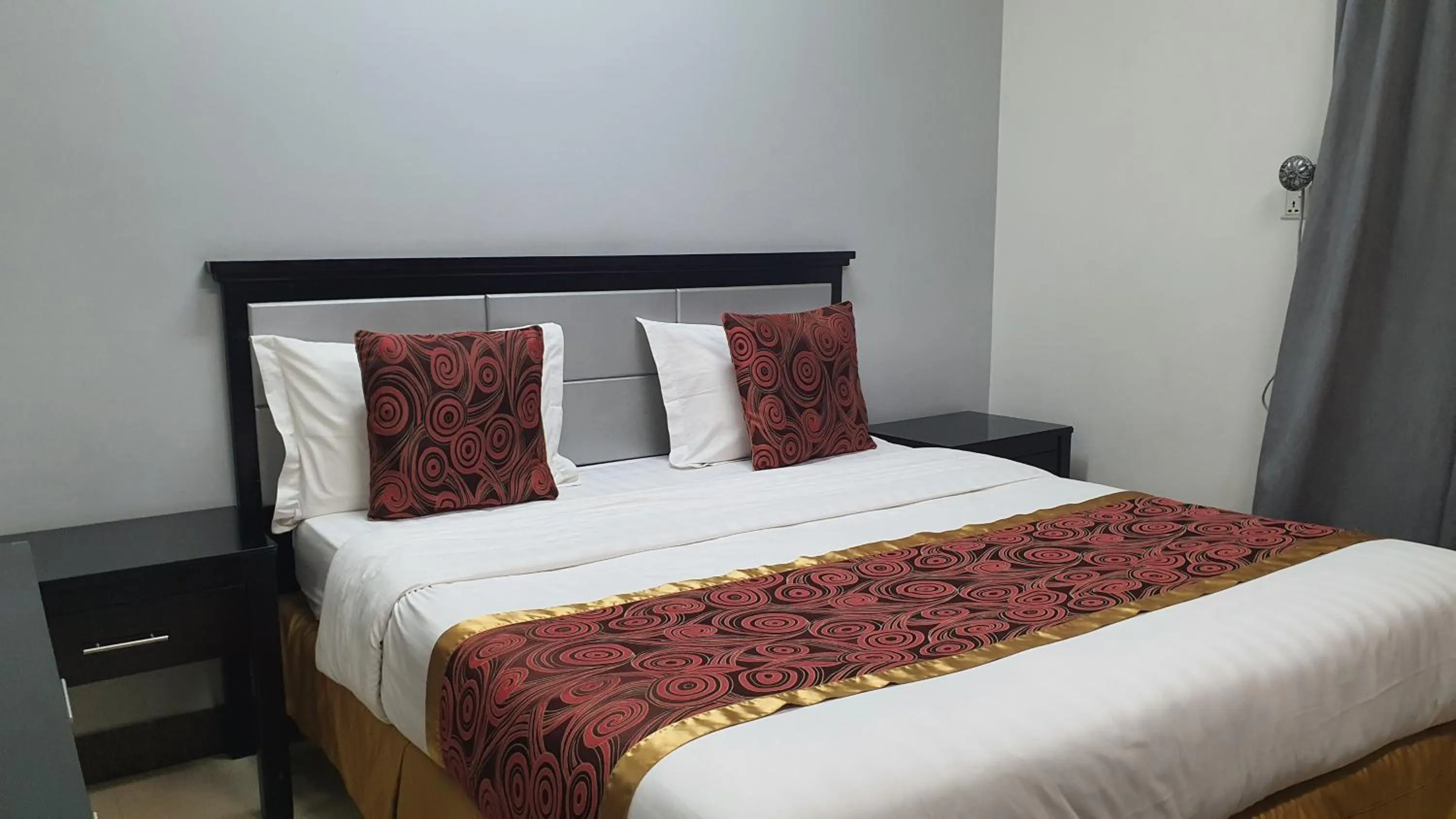 Bed in شقق نطوان للشقق المخدومة