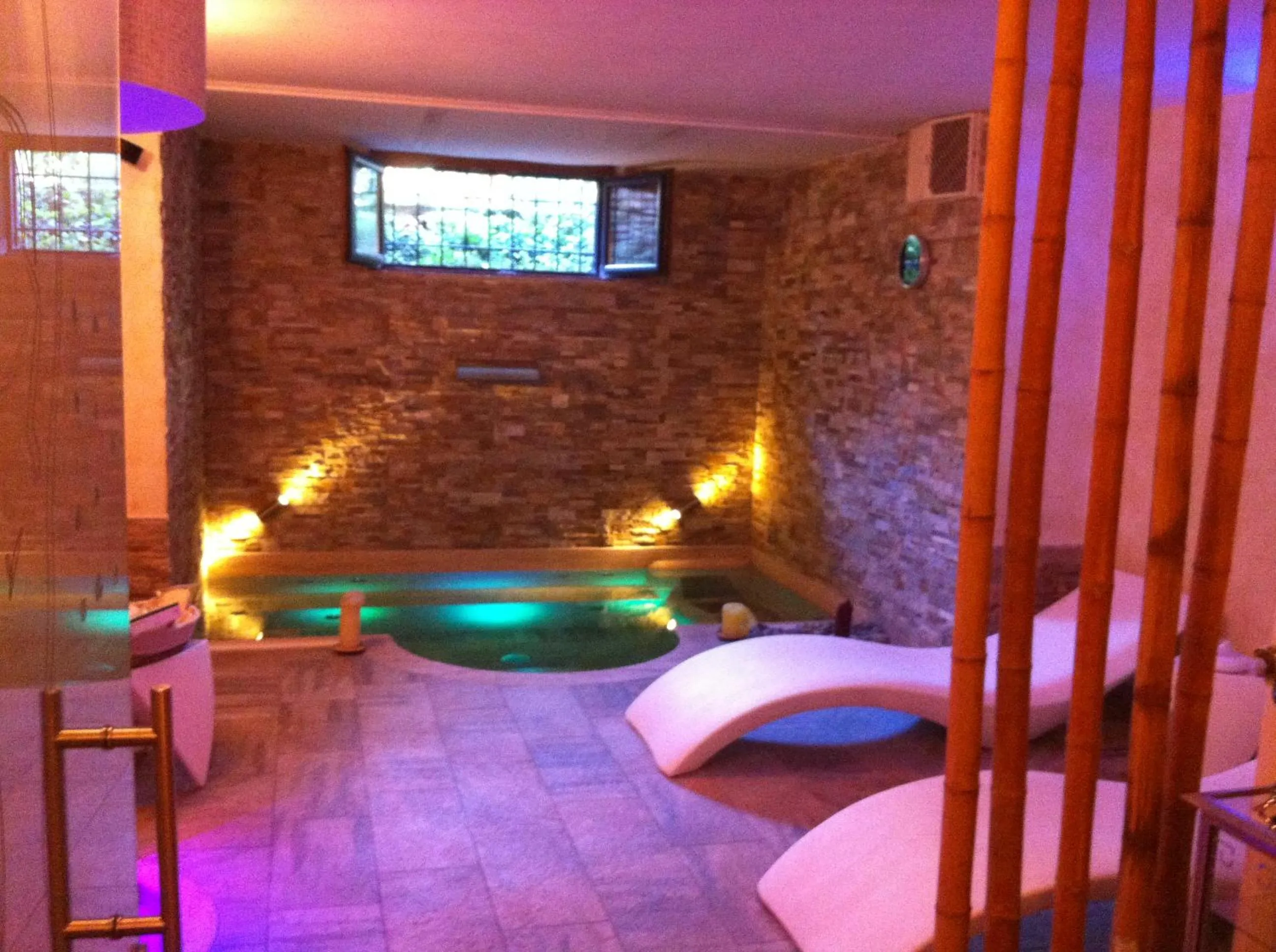 Spa and wellness centre/facilities in Aurelia Garden Gold B&B