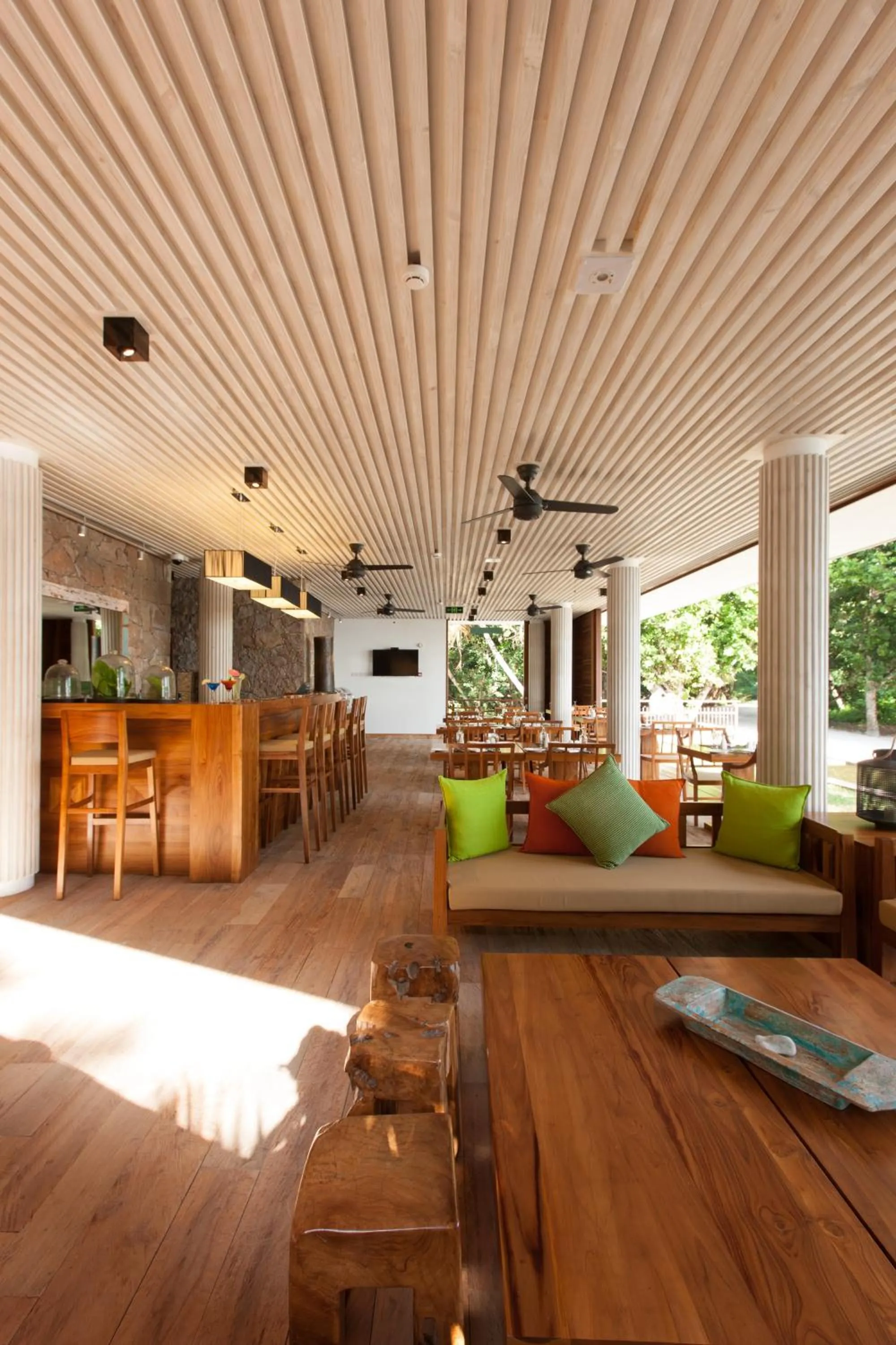 Day in Le Relax Luxury Lodge