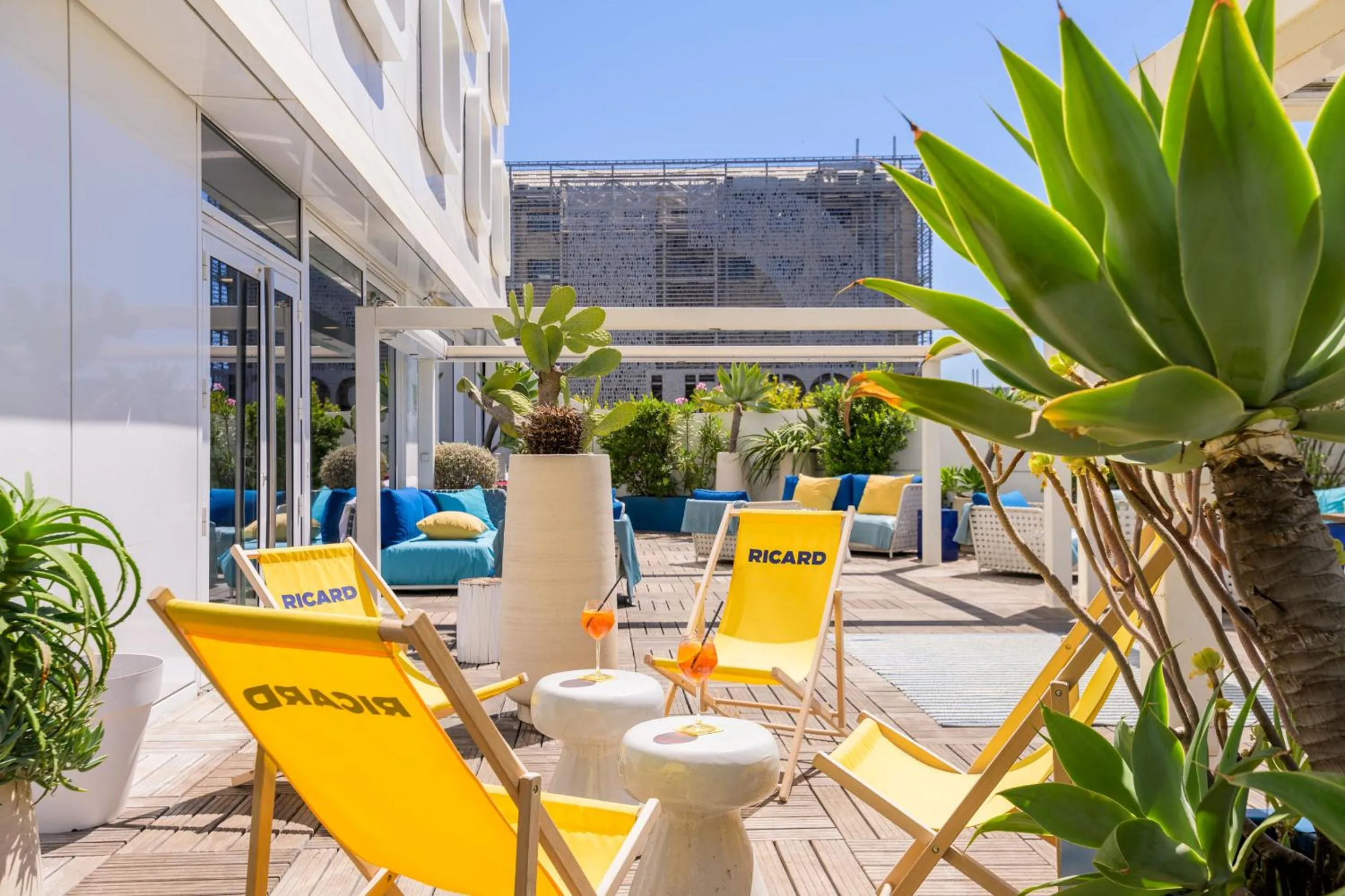 Balcony/Terrace in Golden Tulip Marseille Euromed