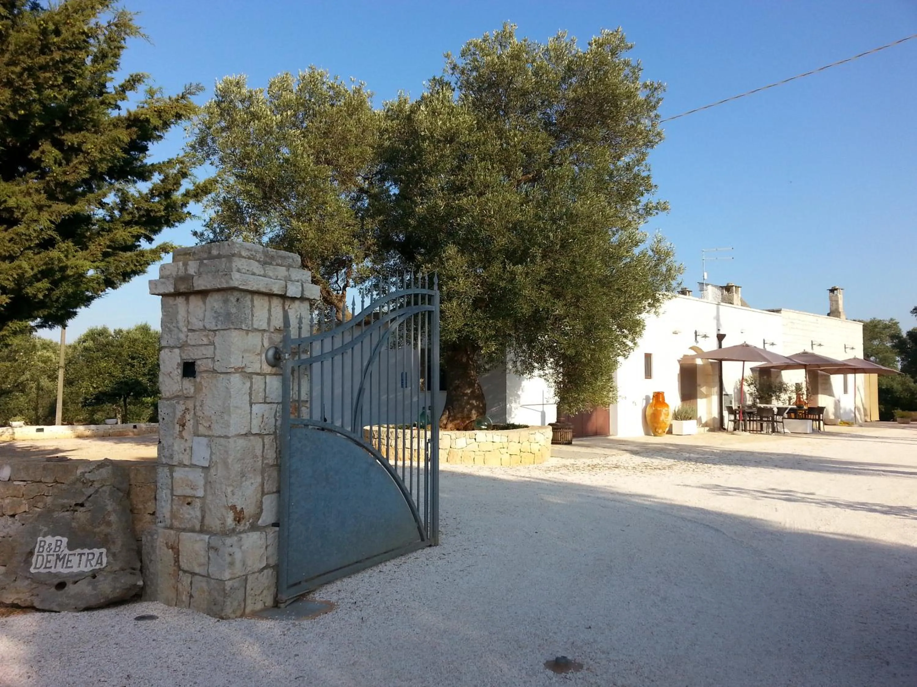 Facade/entrance in B&B Demetra