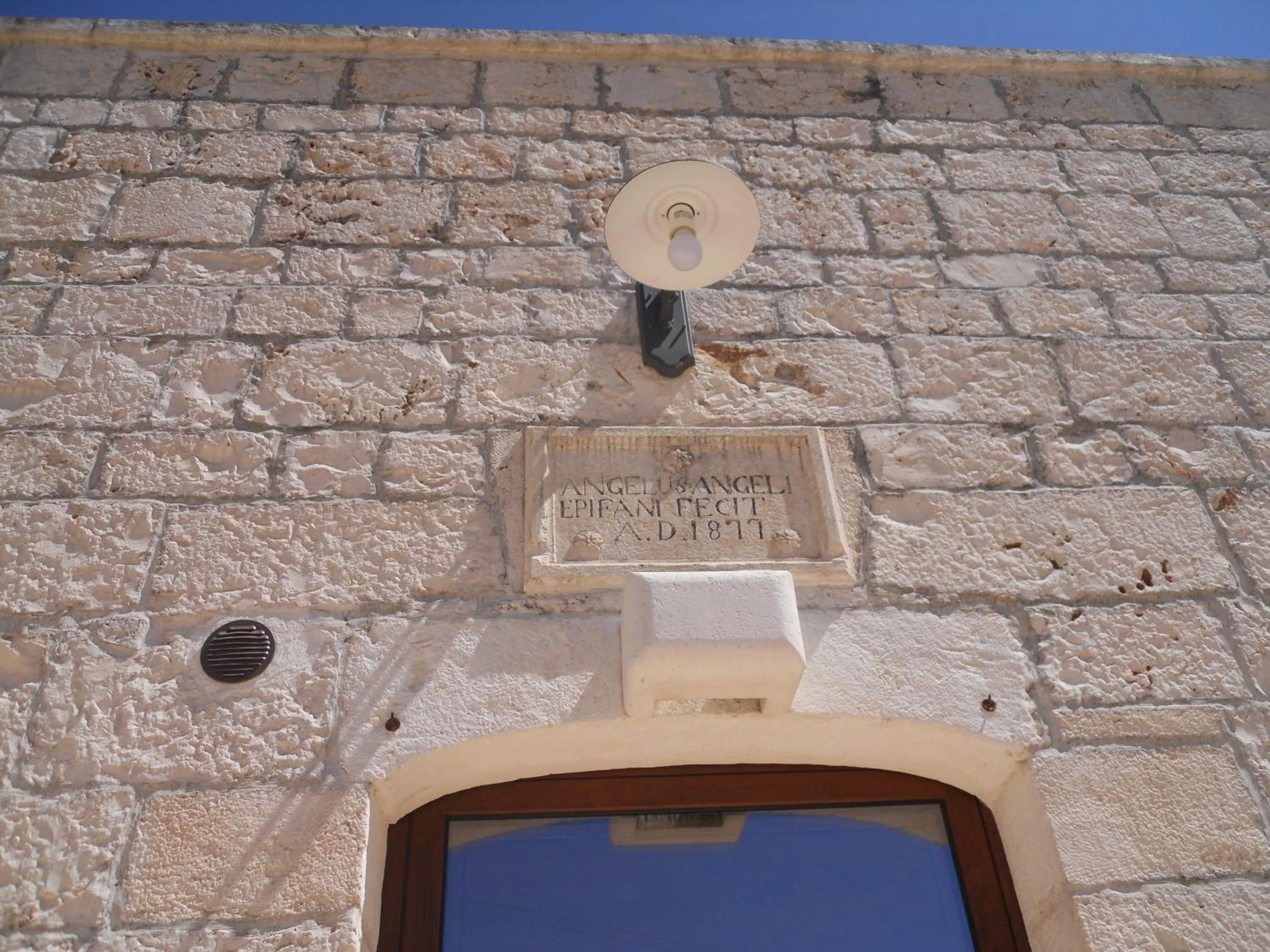 Facade/entrance in B&B Demetra