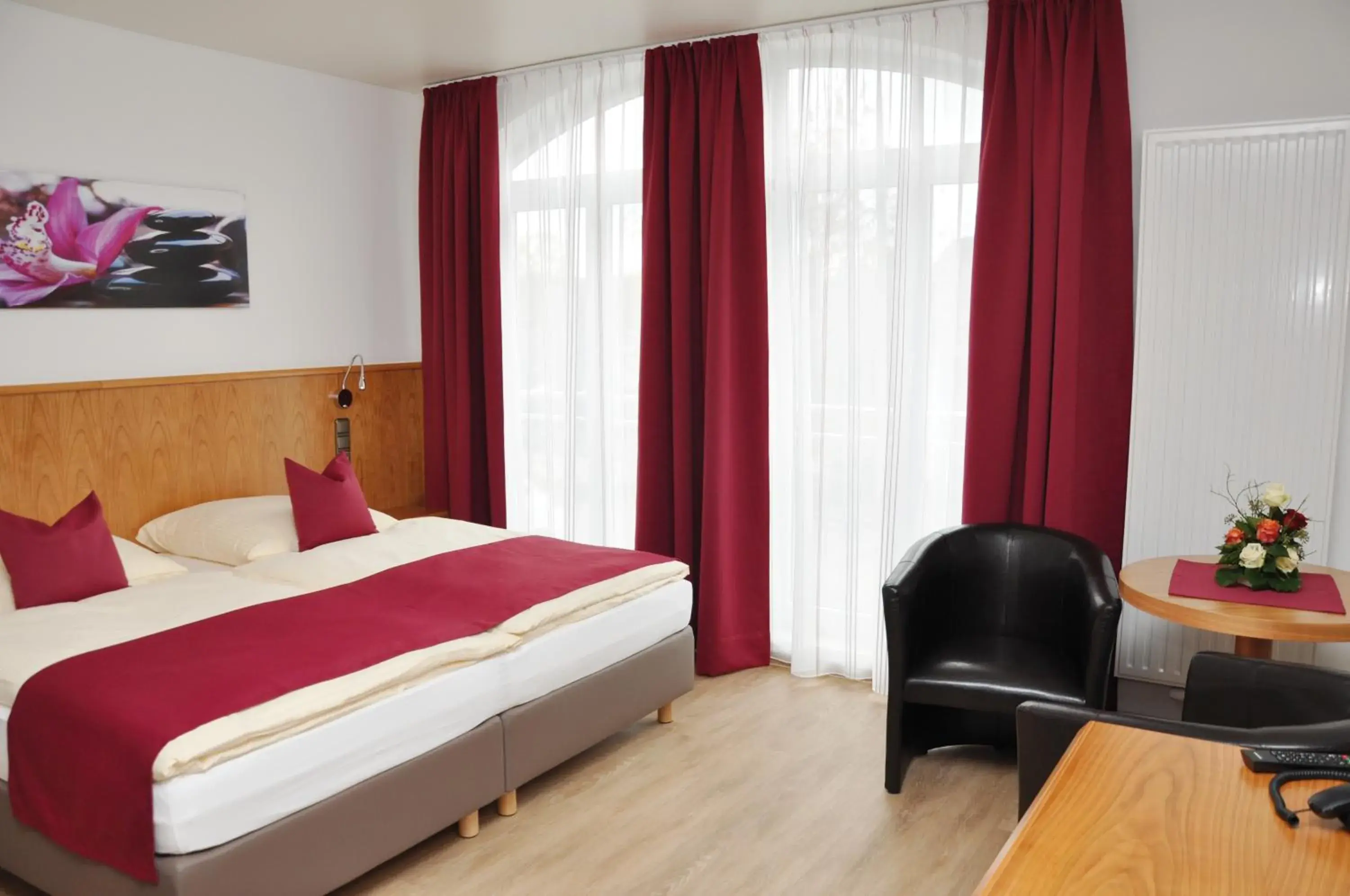 Deluxe Double or Twin Room in Garni Hotel Alber Deluxe Double or Twin Room in Garni Hotel Alber